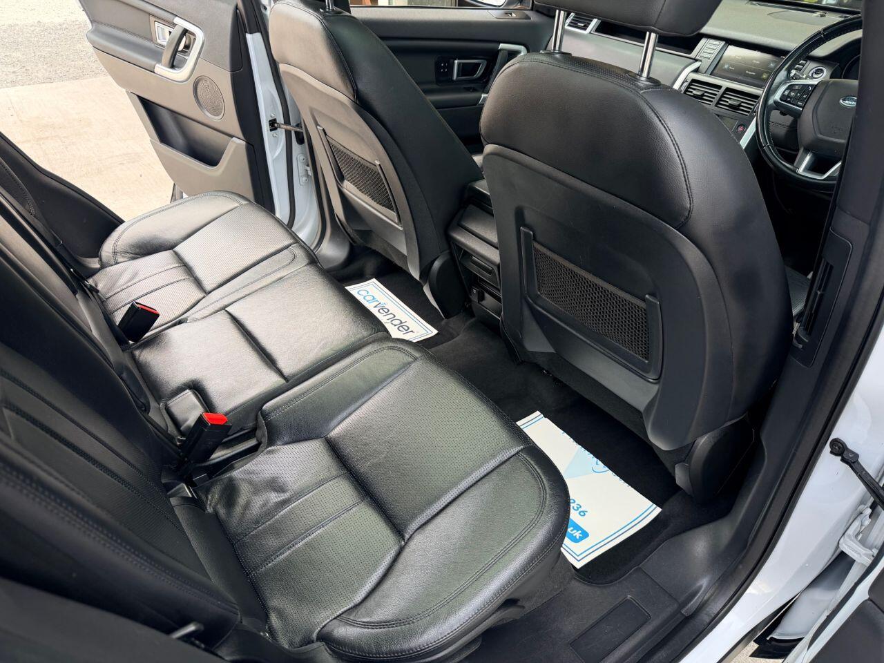 Land Rover Discovery Sport view 18