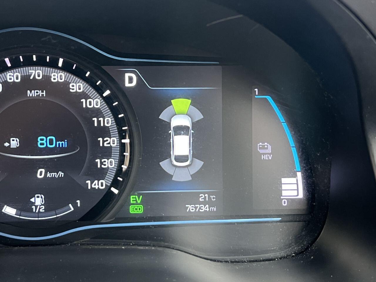 Hyundai Ioniq view 62