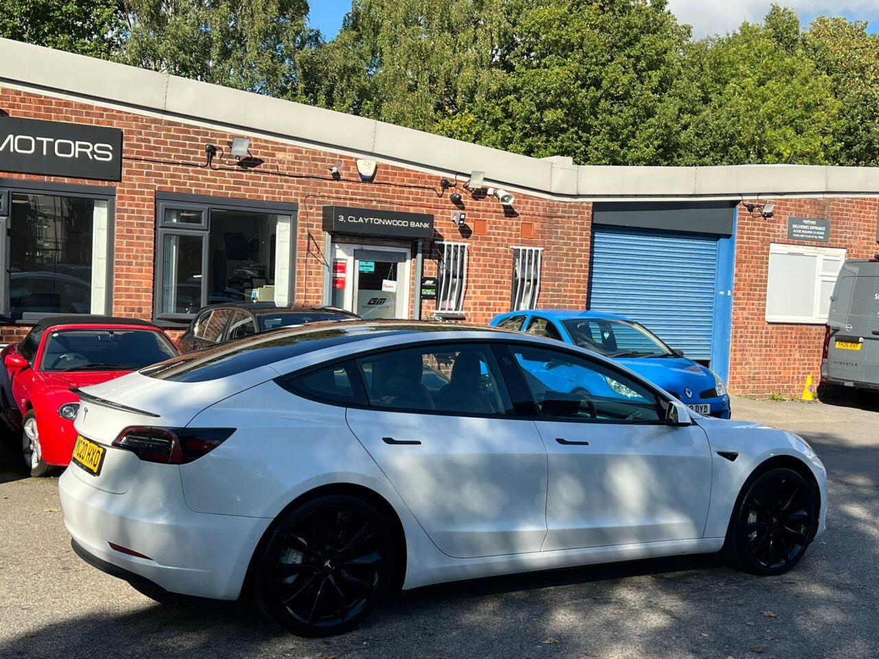 Tesla Model 3 view 8