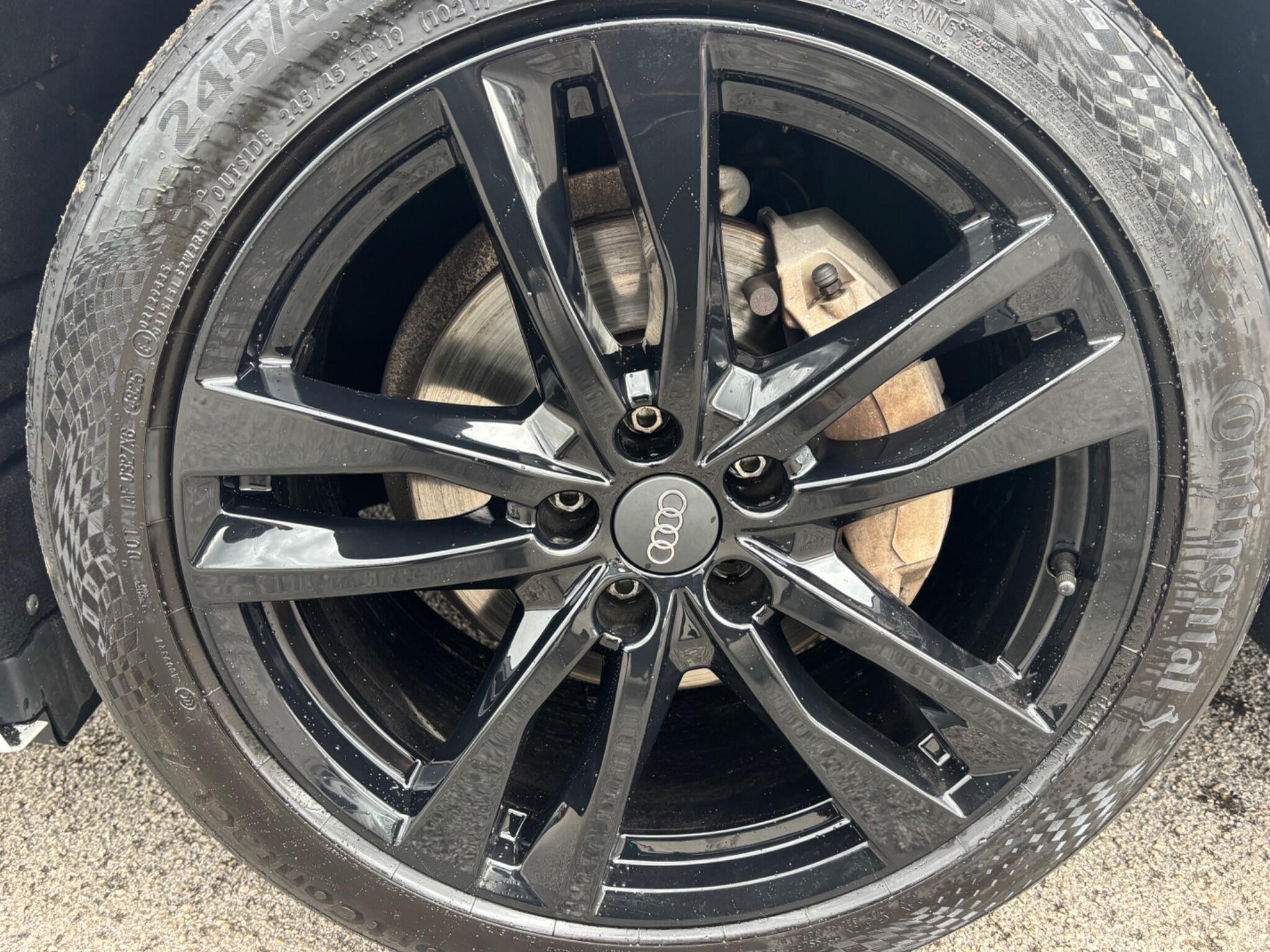 Audi A6 Avant view 31