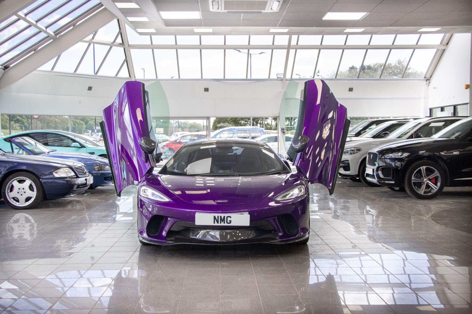 Mclaren GT view 23