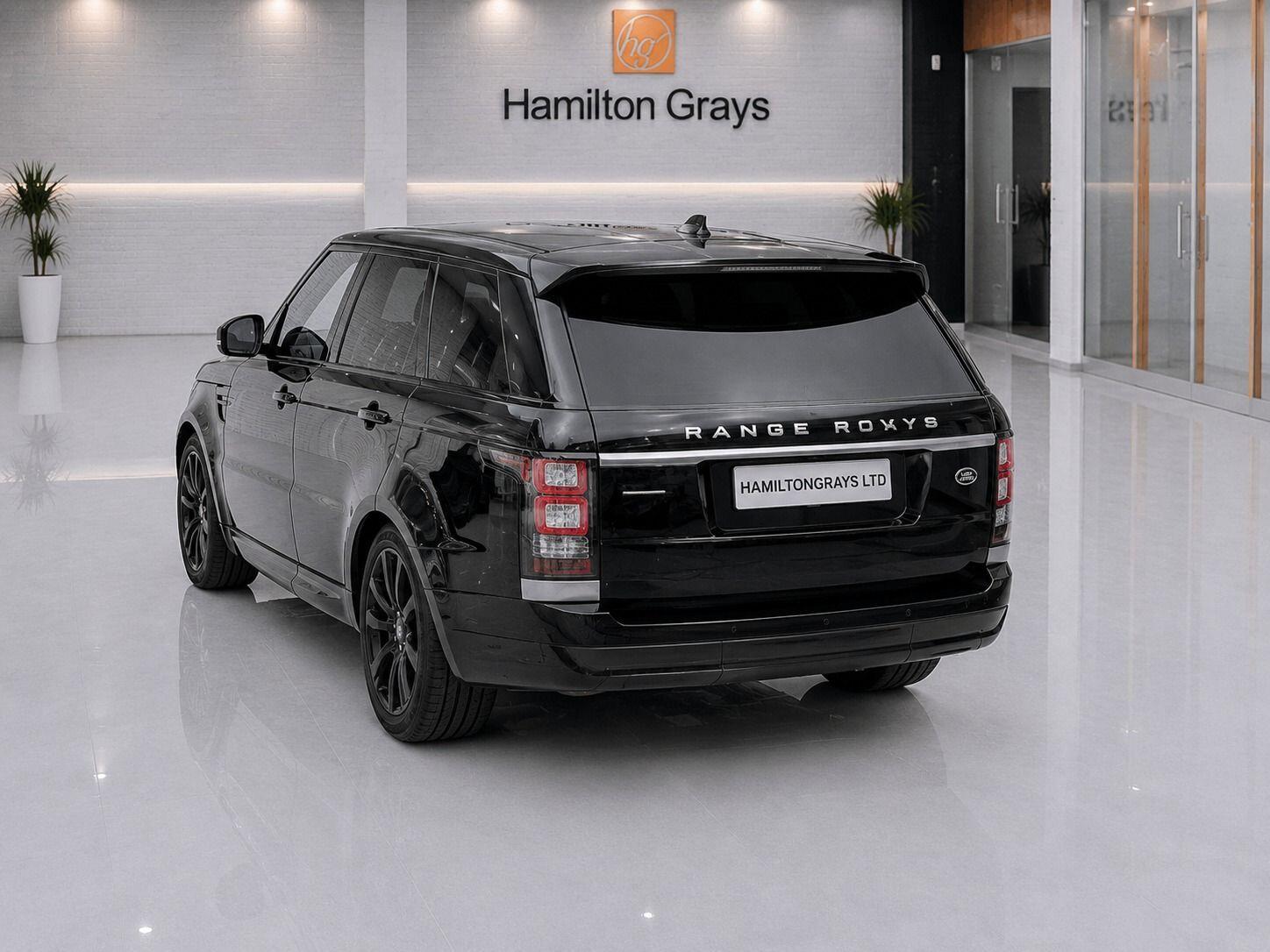 Land Rover Range Rover view 3