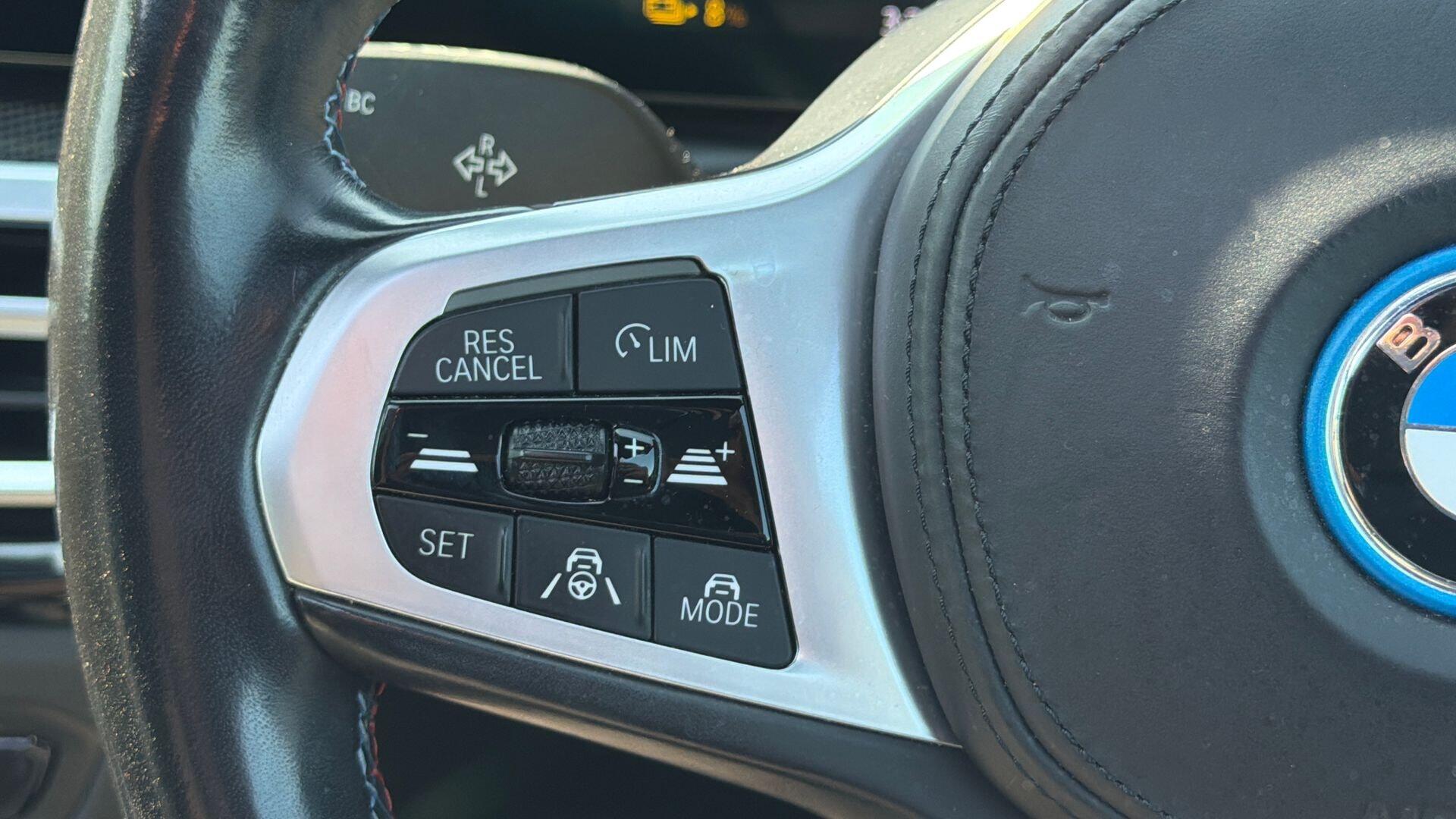 BMW I4 view 17