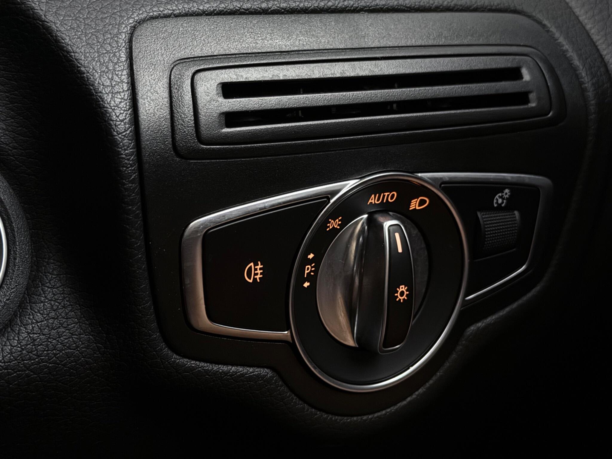 Mercedes-Benz GLC view 20