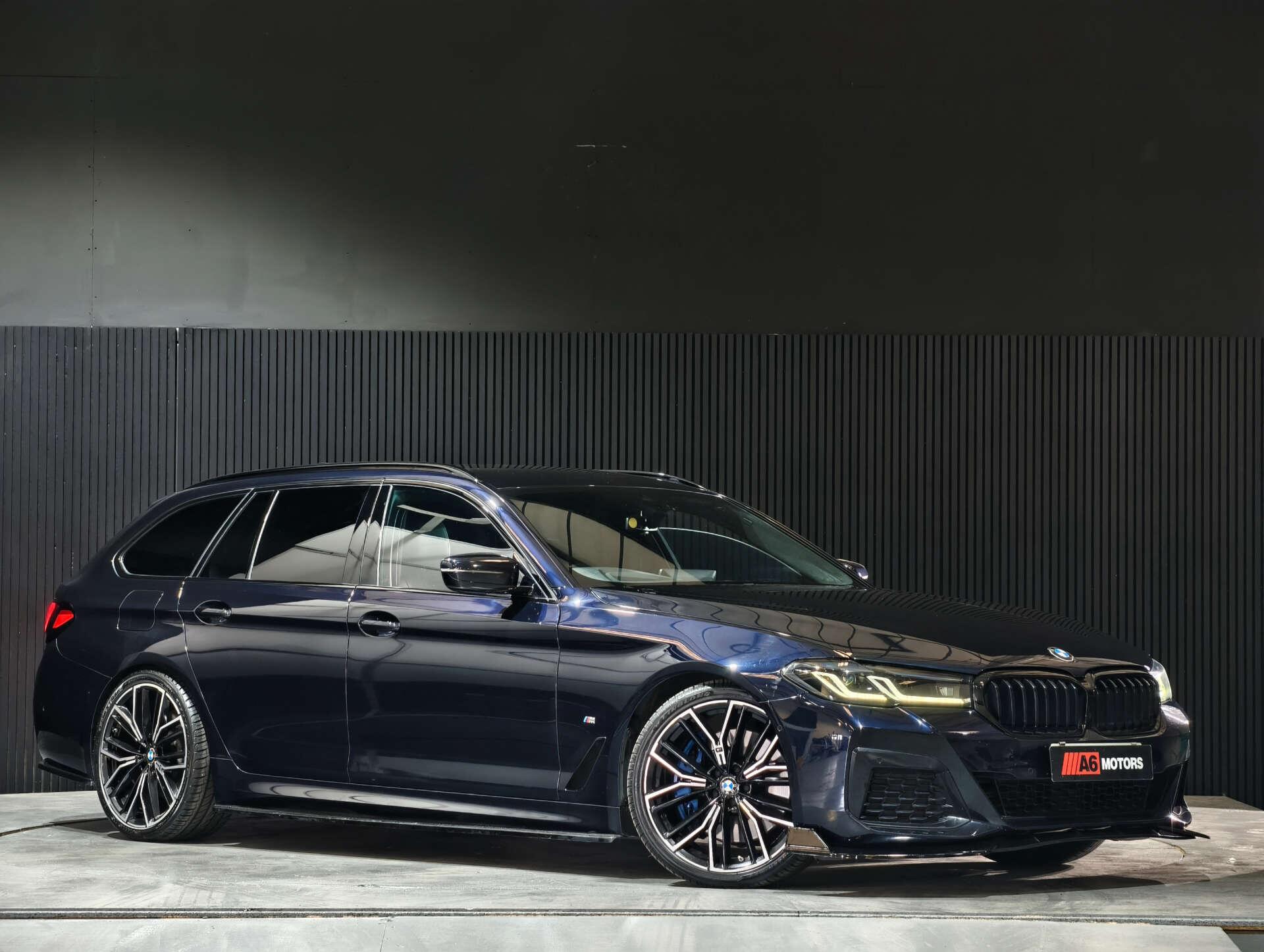 BMW 5 Series view 4