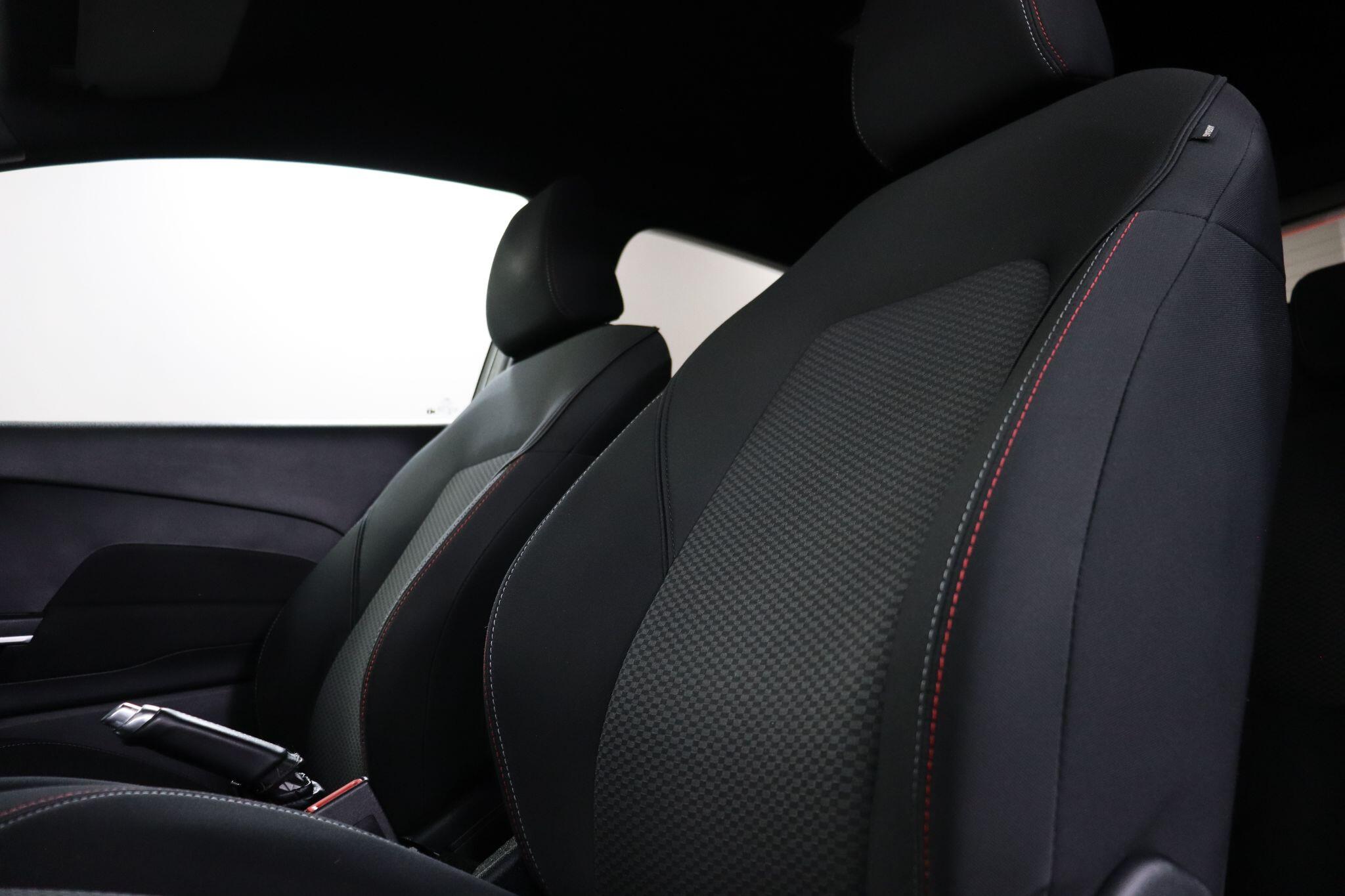 Ford Fiesta view 35