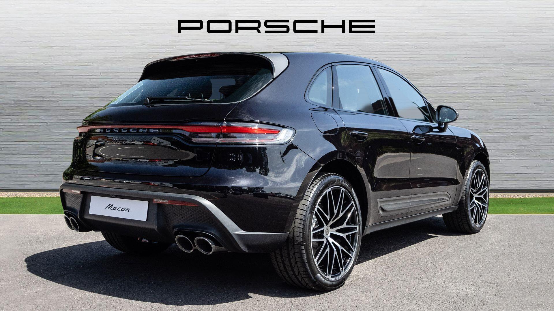 Porsche Macan view 8