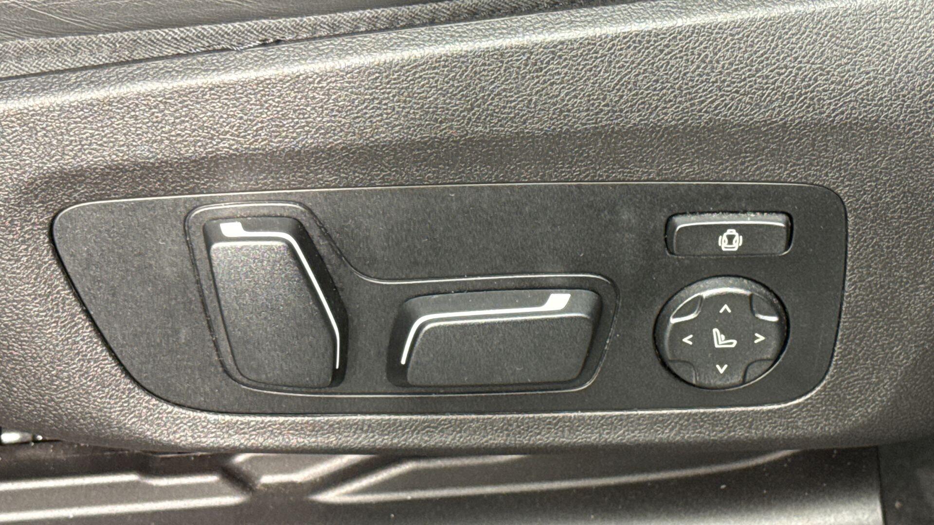 BMW X4 view 31