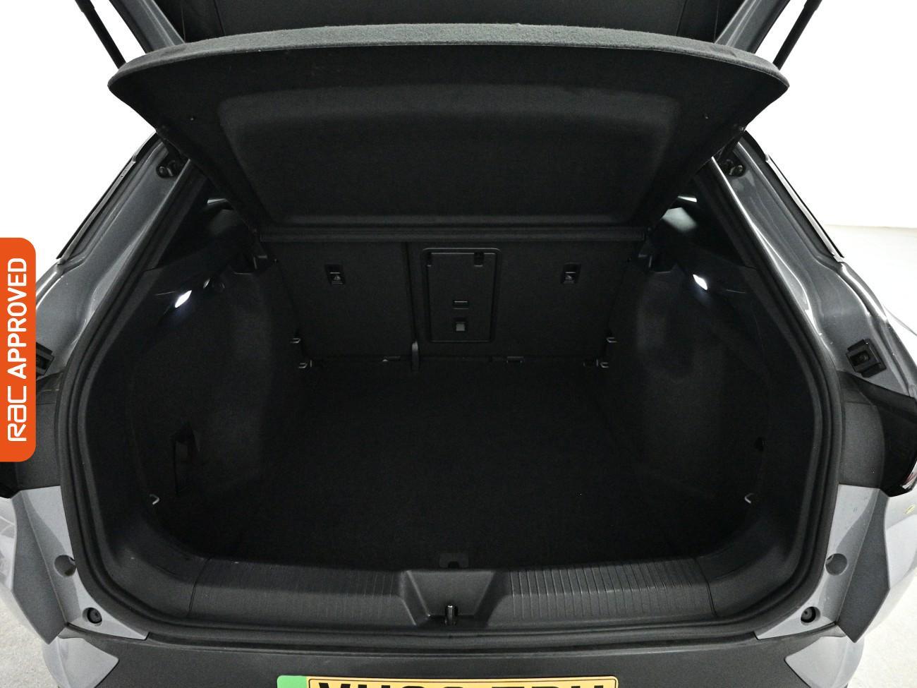 Volkswagen Id.4 view 29