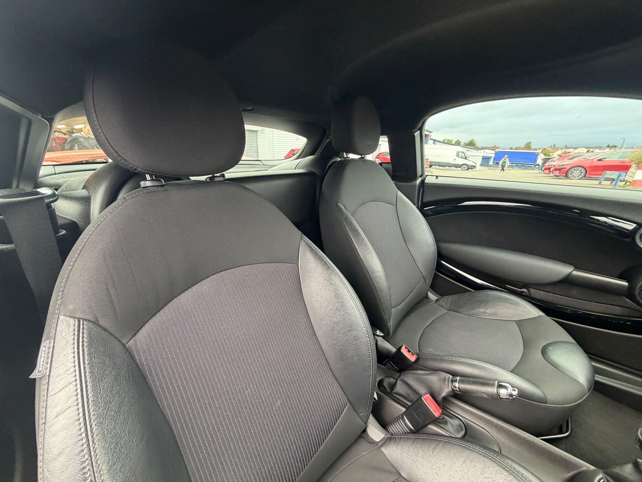 Mini Coupe view 13
