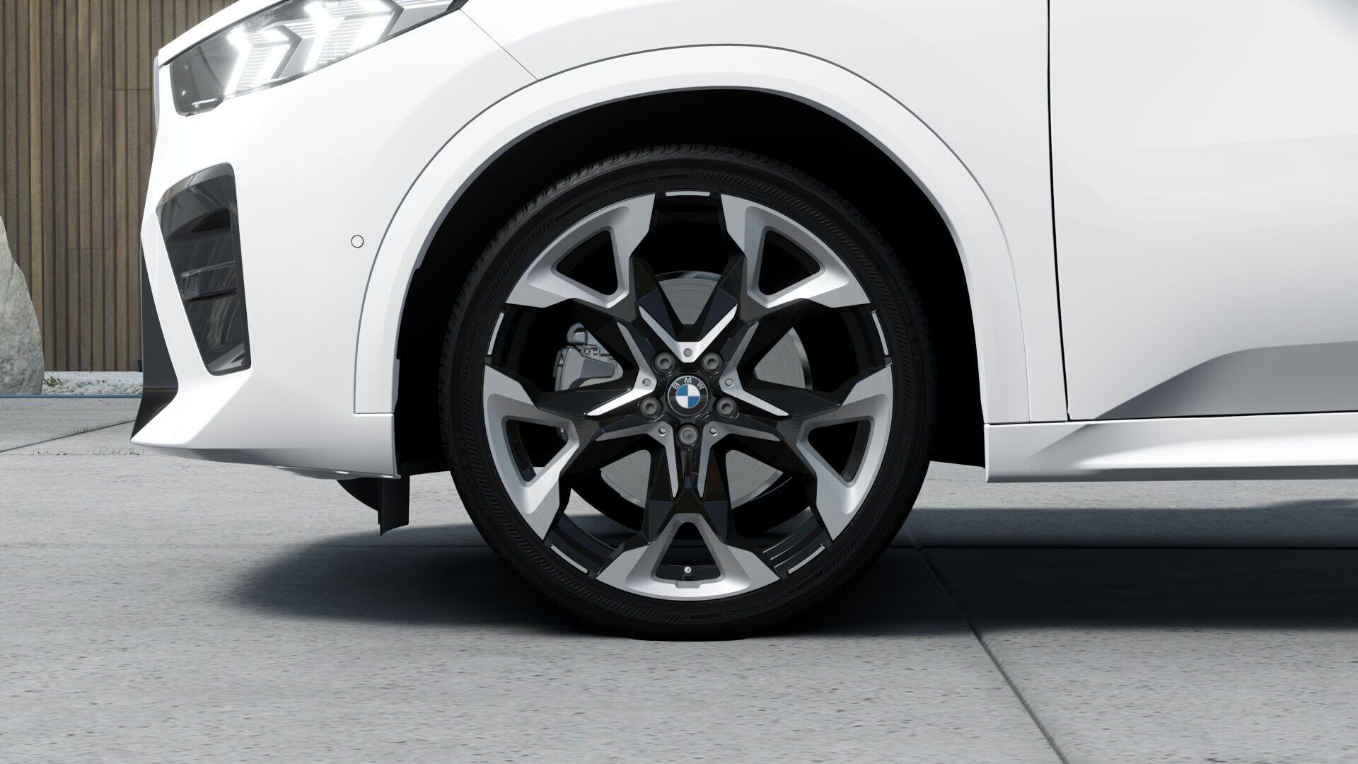 BMW X2 view 8