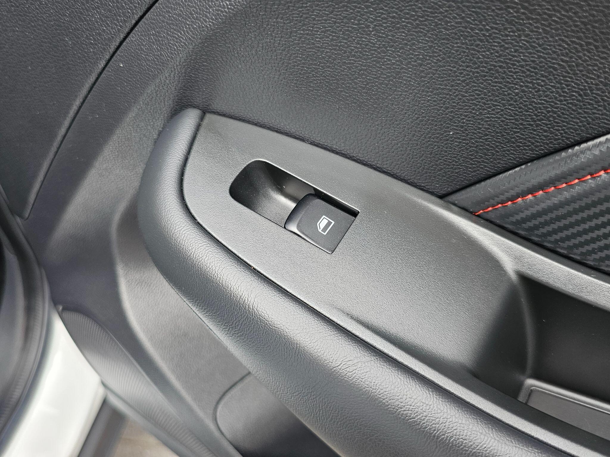 MG ZS view 60