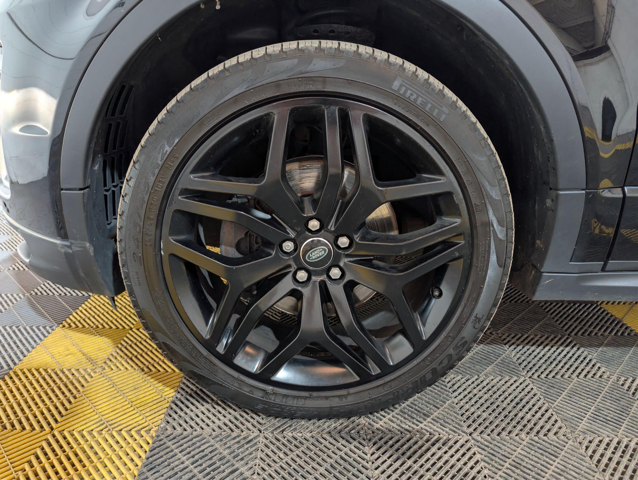 Land Rover Range Rover Evoque view 48