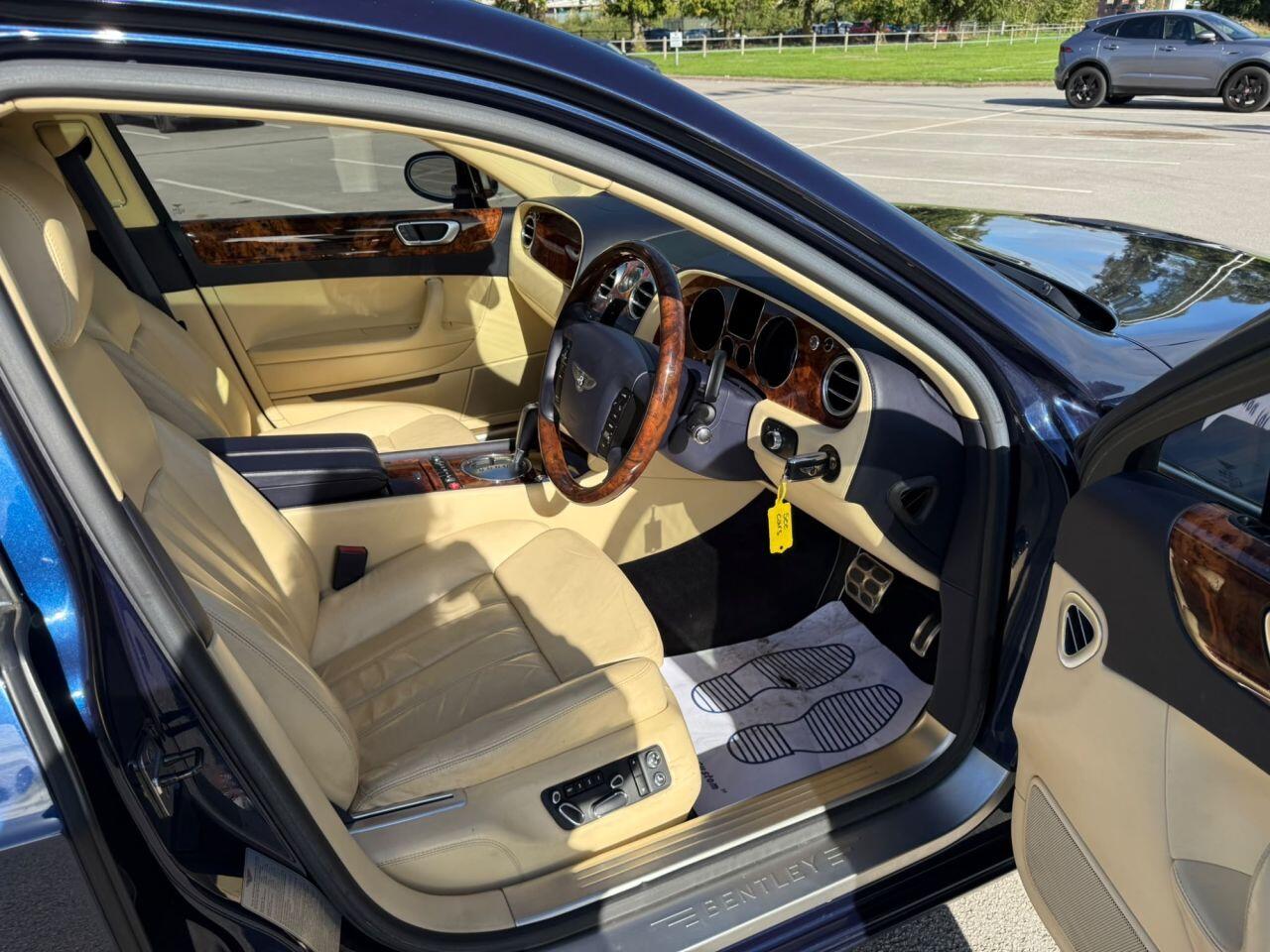 Bentley Continental view 37