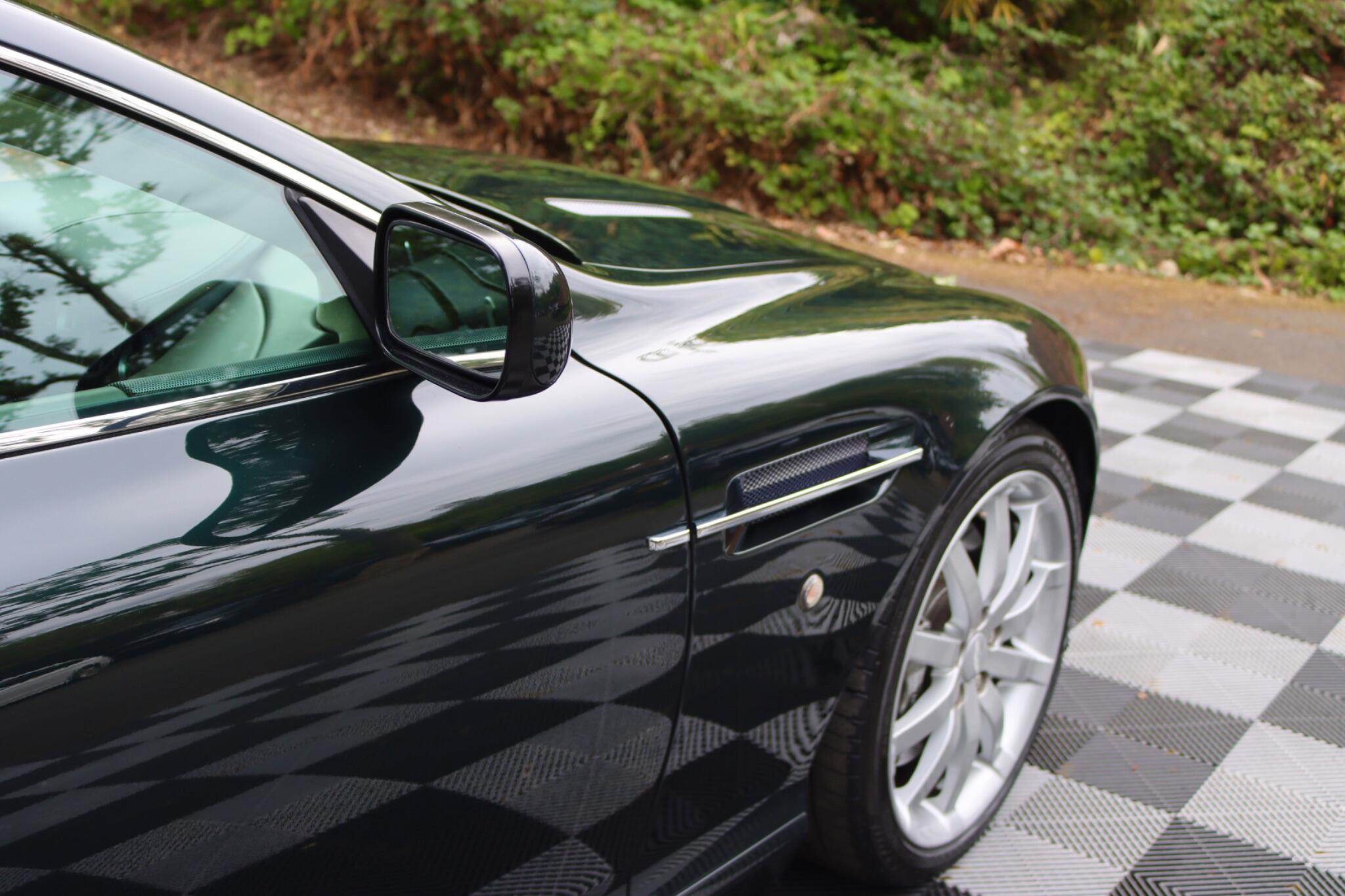 Aston Martin DB9 view 76