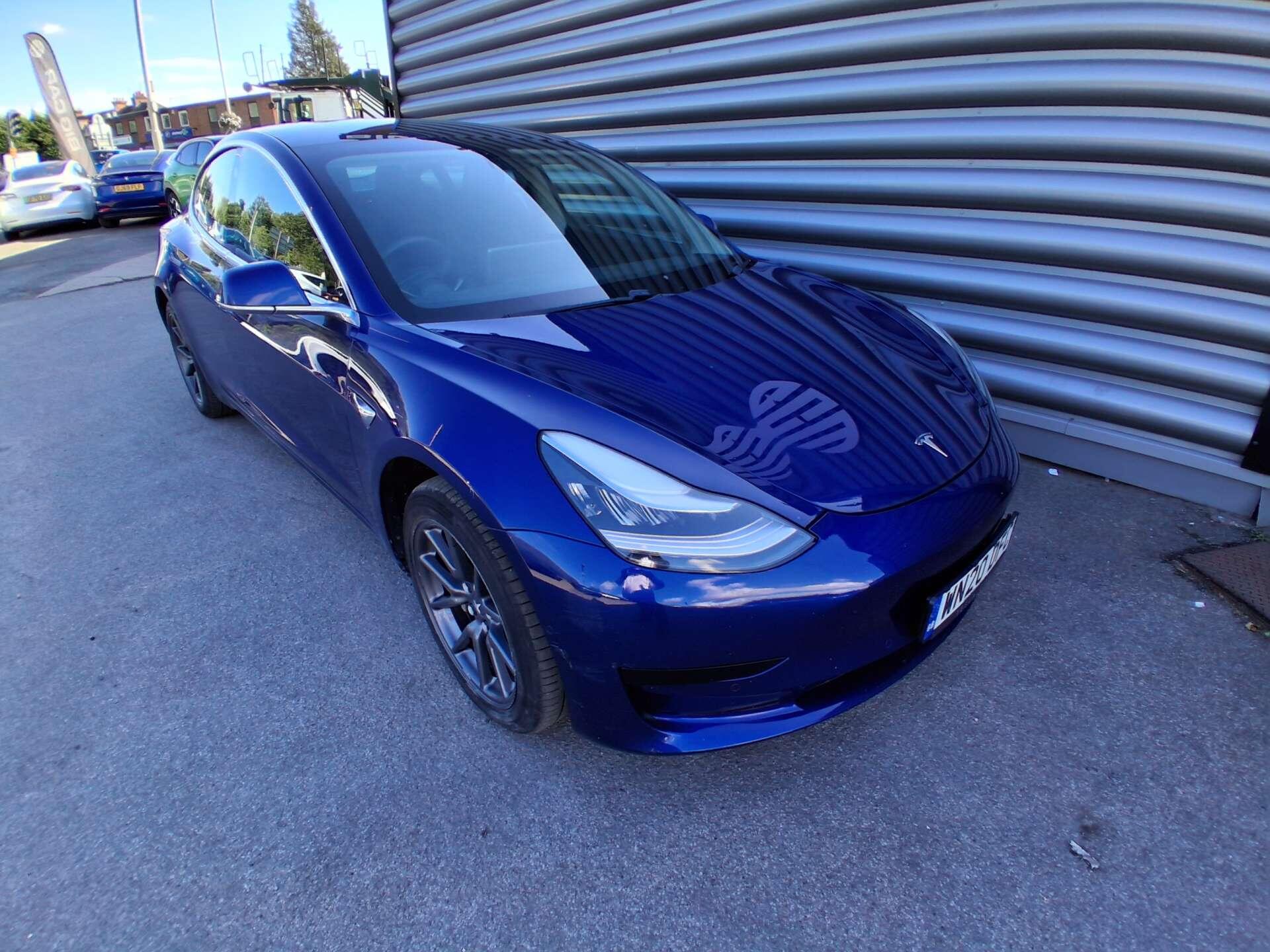 Tesla Model 3 view 7