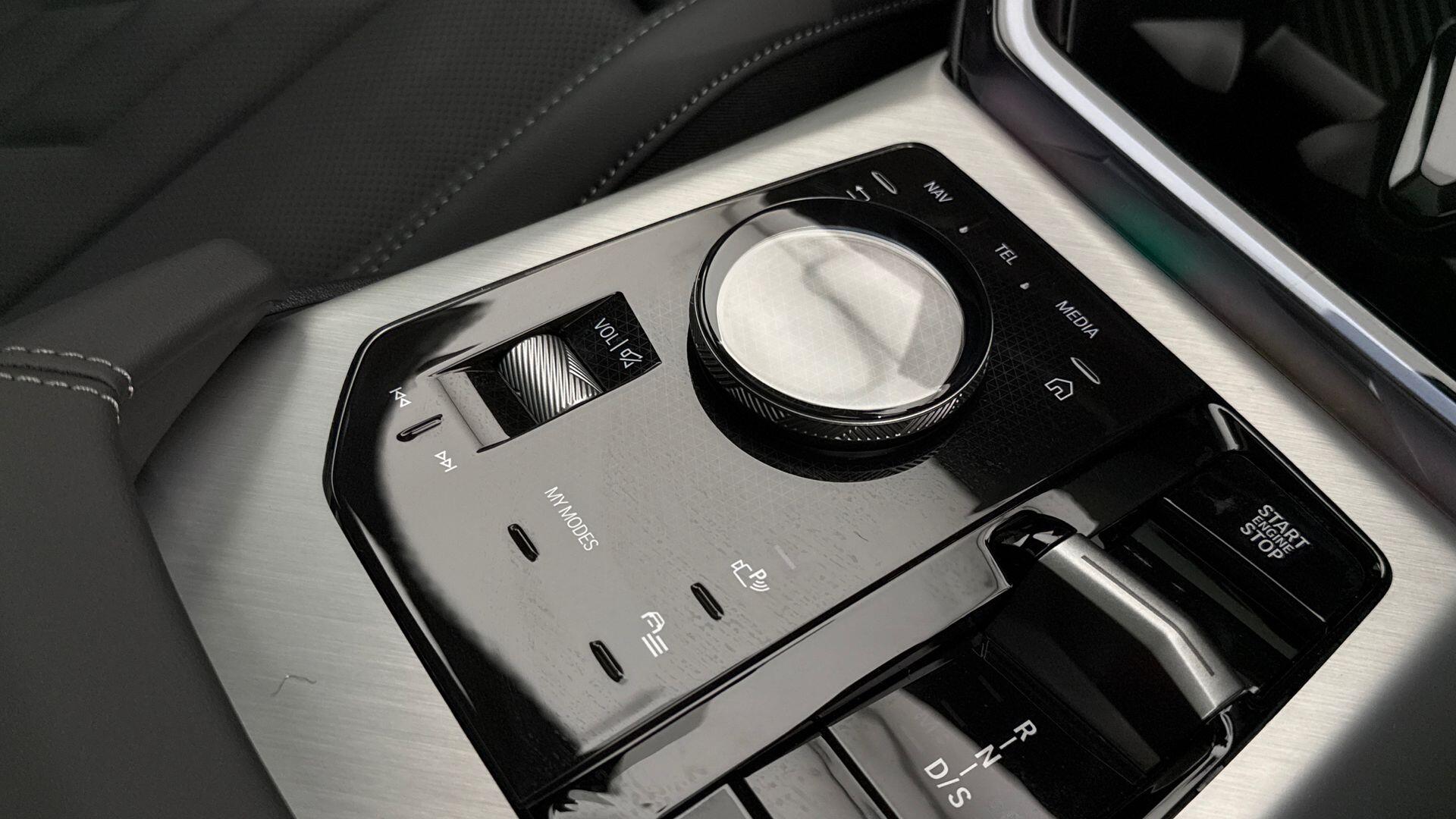 BMW X3 view 19