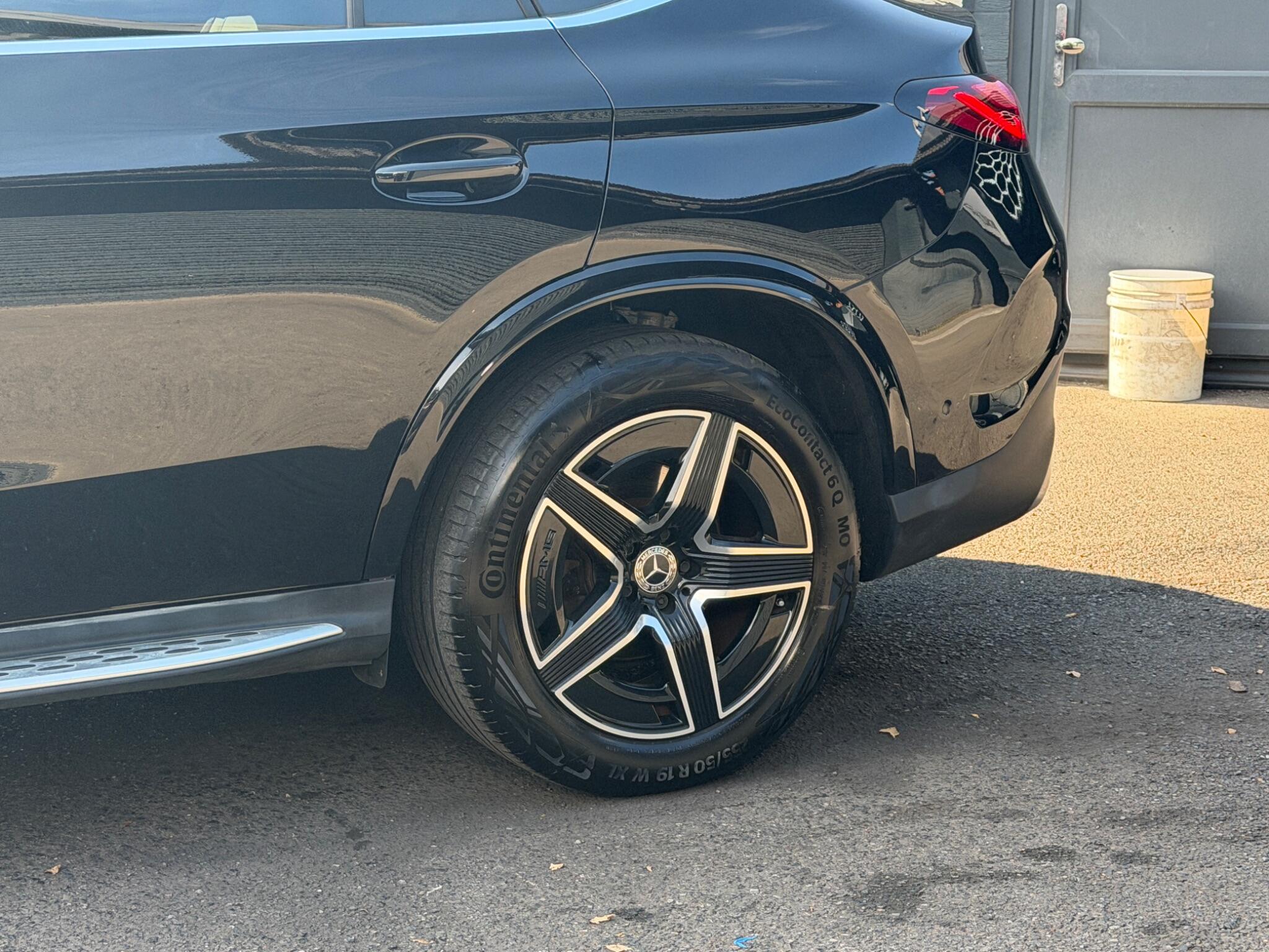 Mercedes-Benz GLC view 21