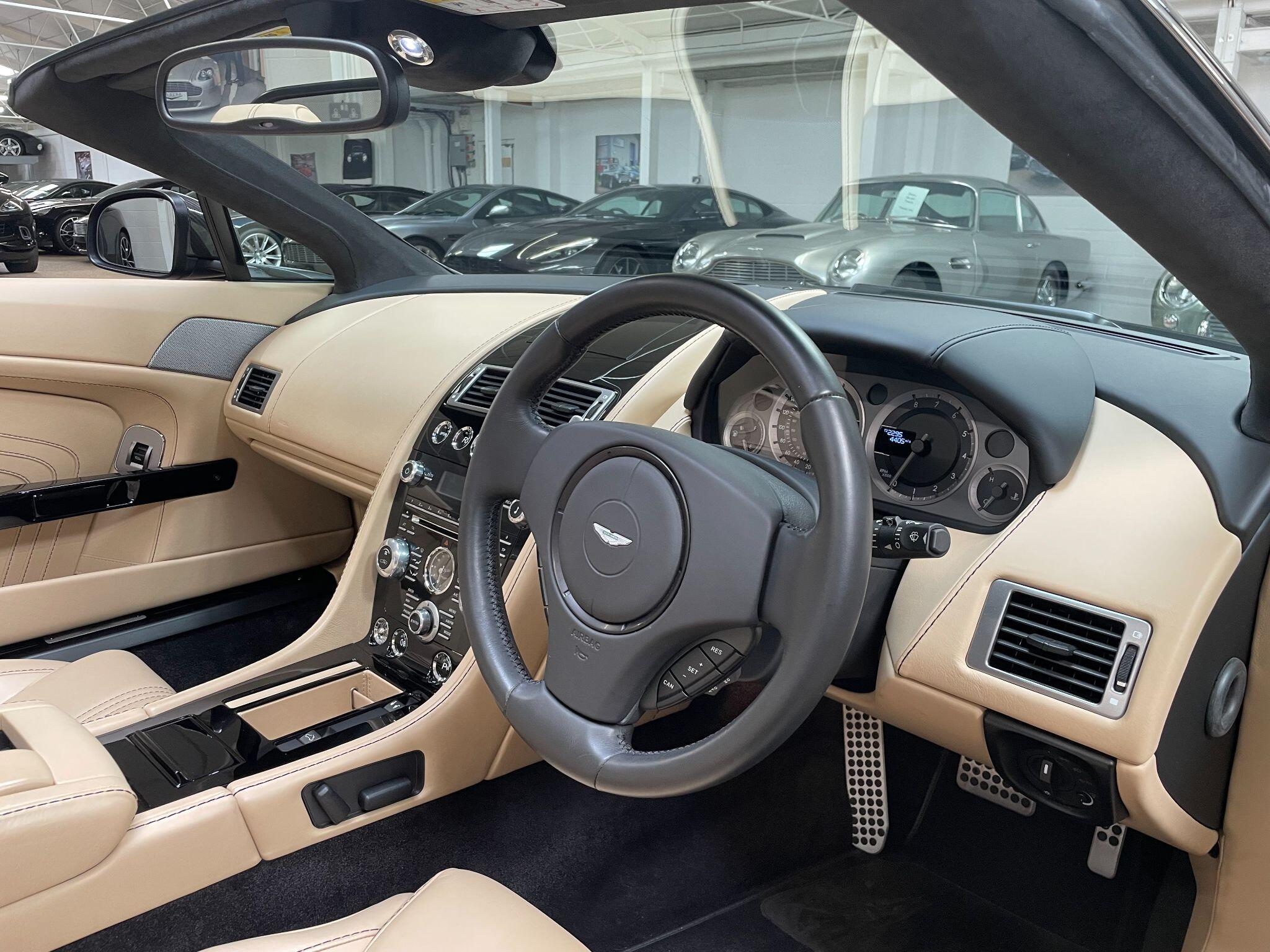Aston Martin Vantage view 10
