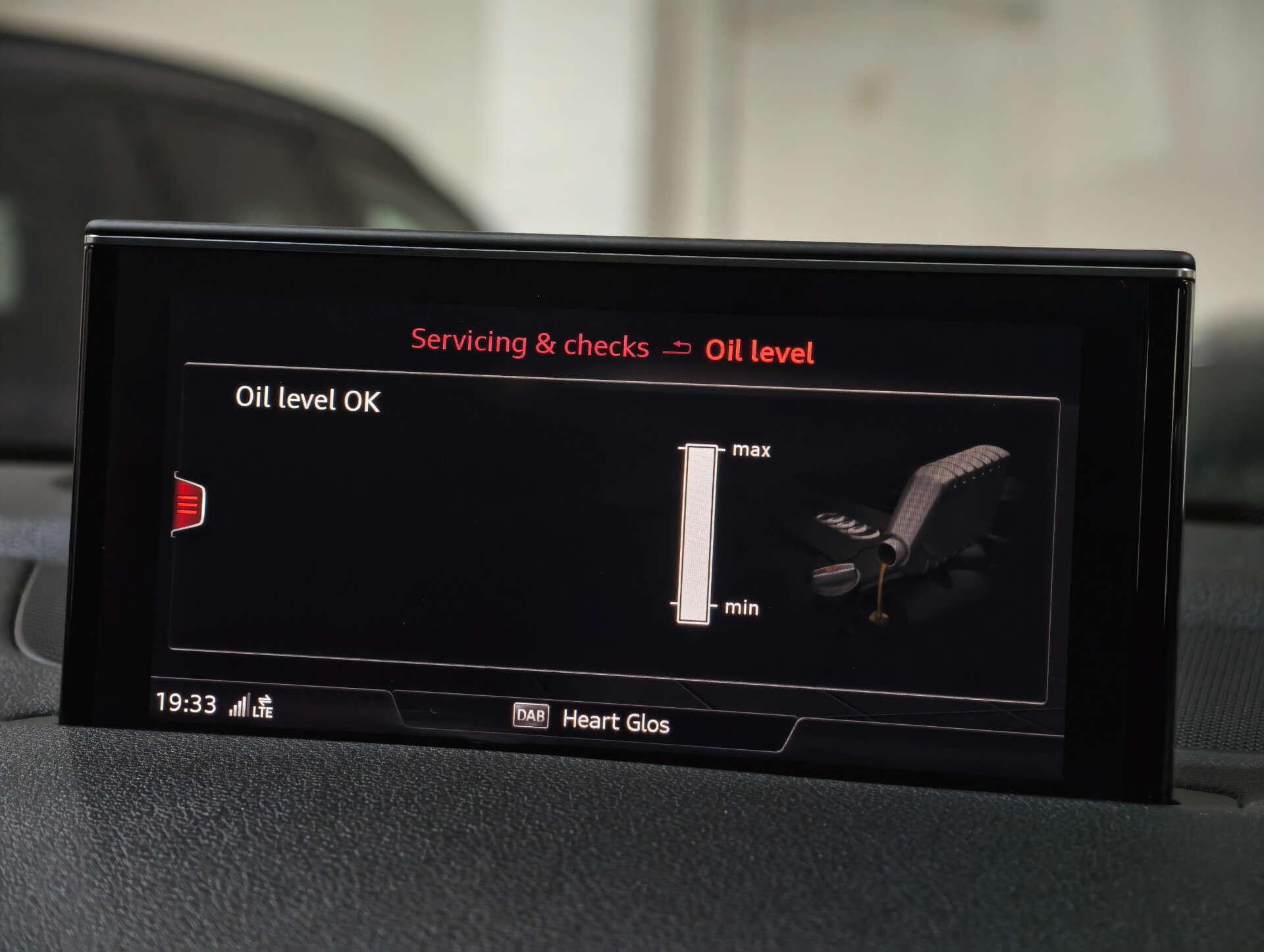 Audi Q7 view 56