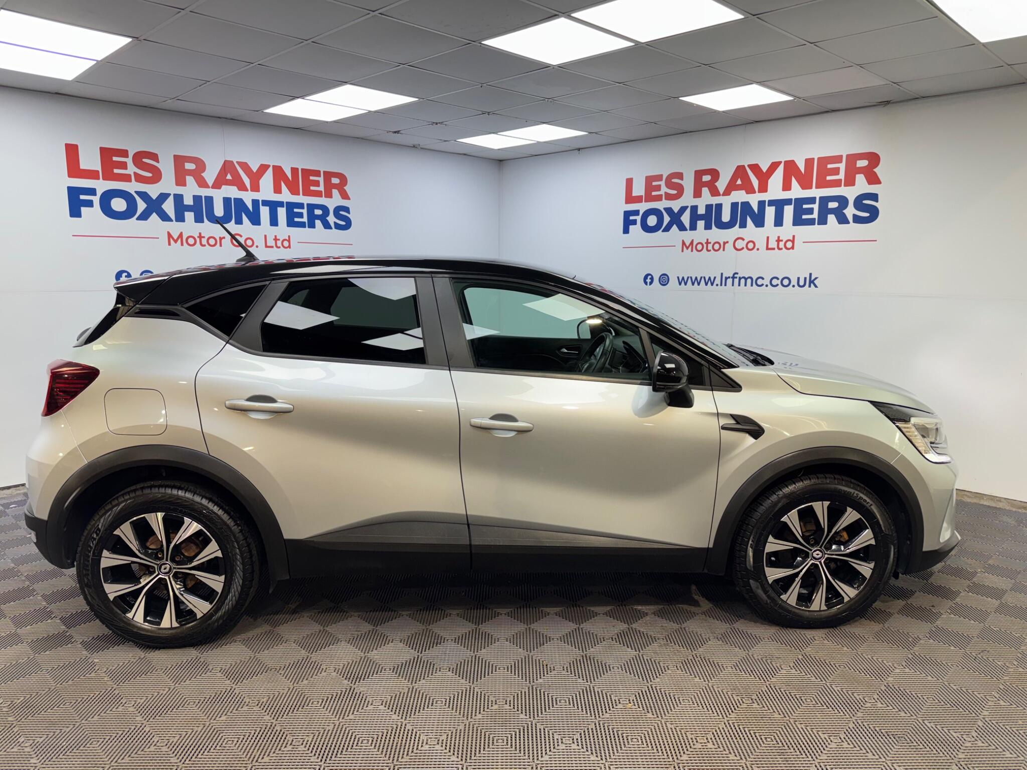 Renault Captur view 5