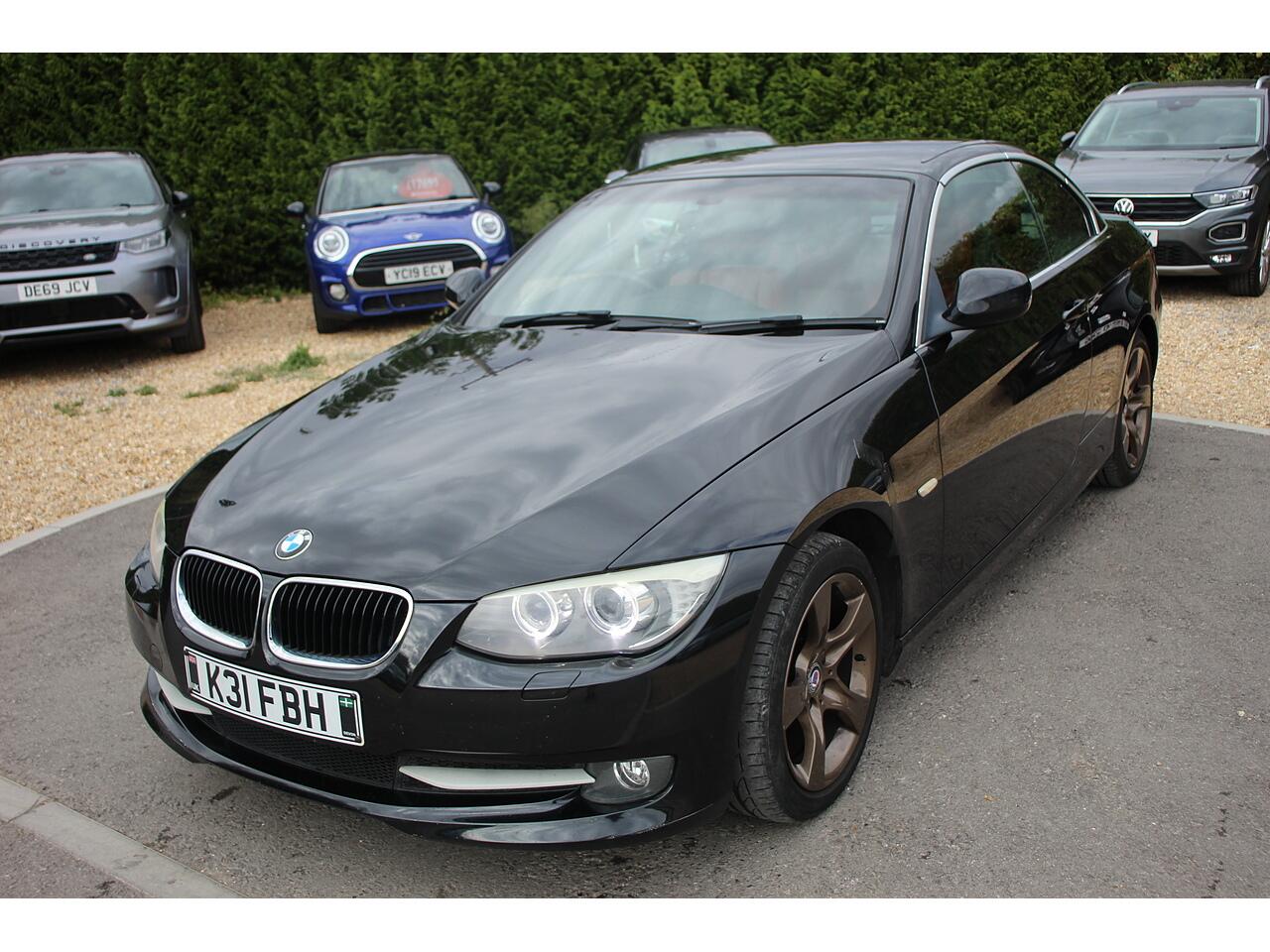 BMW 3 Series view 5
