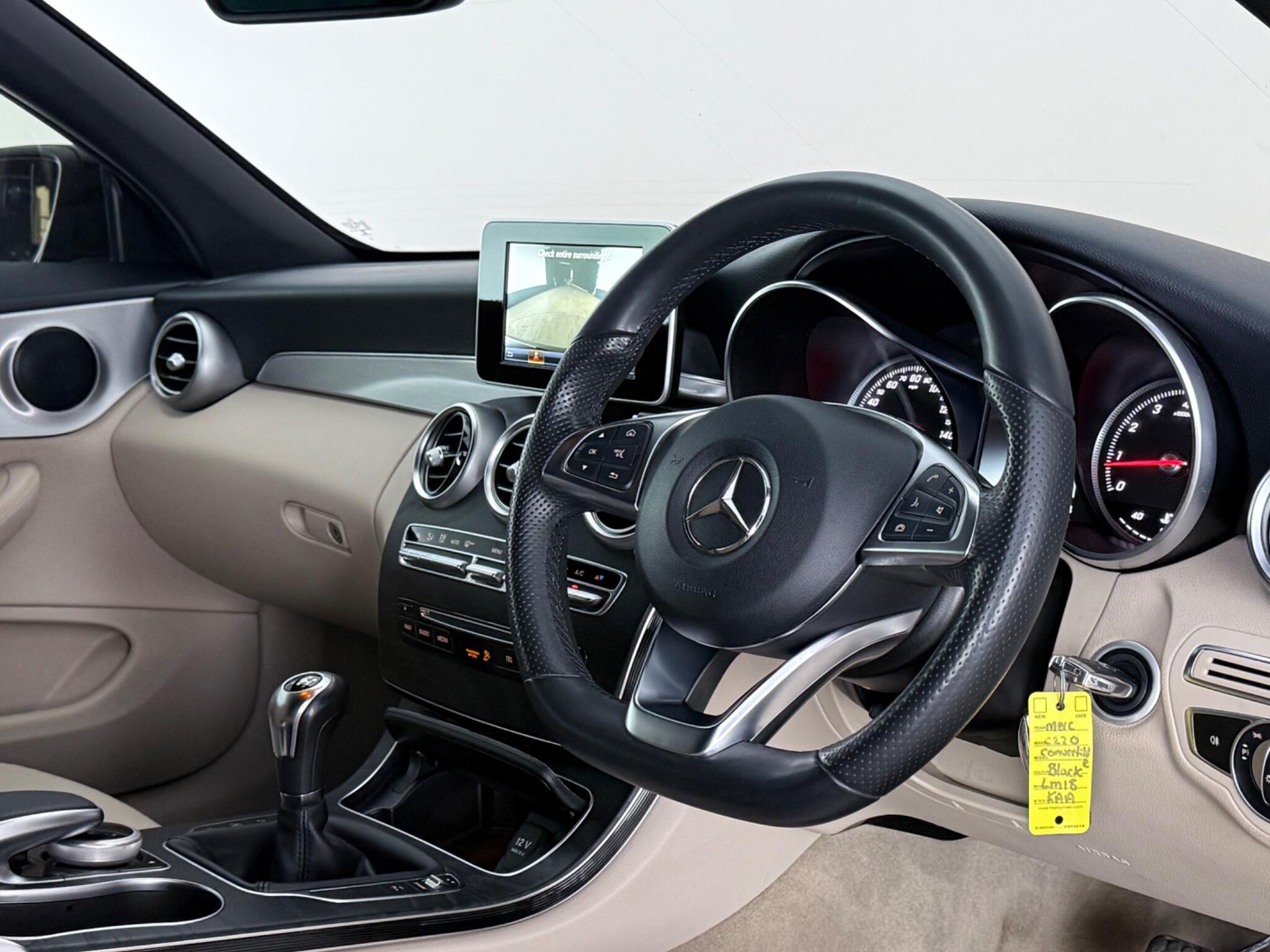 Mercedes-Benz C-Class view 3