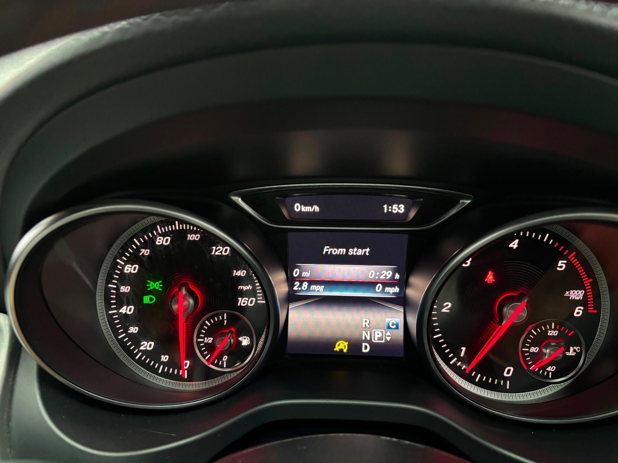 Mercedes-Benz Cla view 23