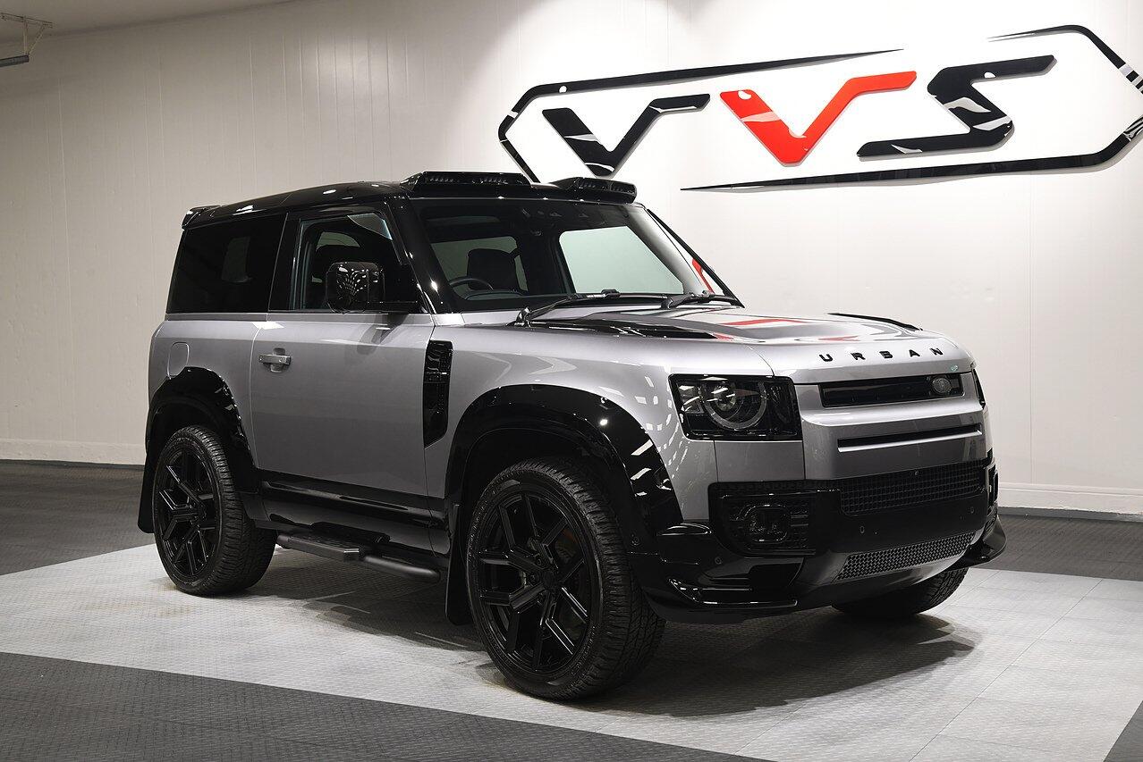 Land Rover Defender view 39