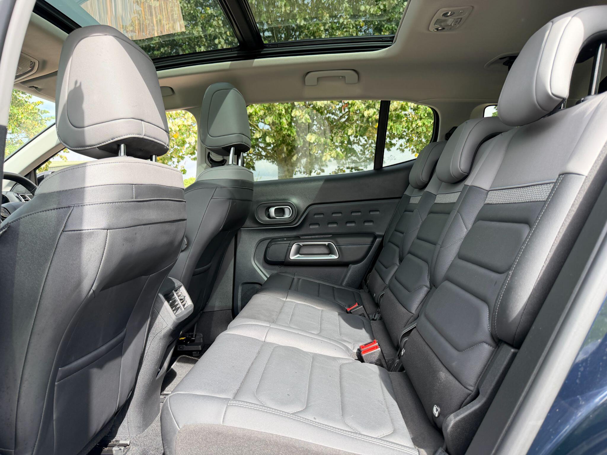 Citroen C5 Aircross view 27