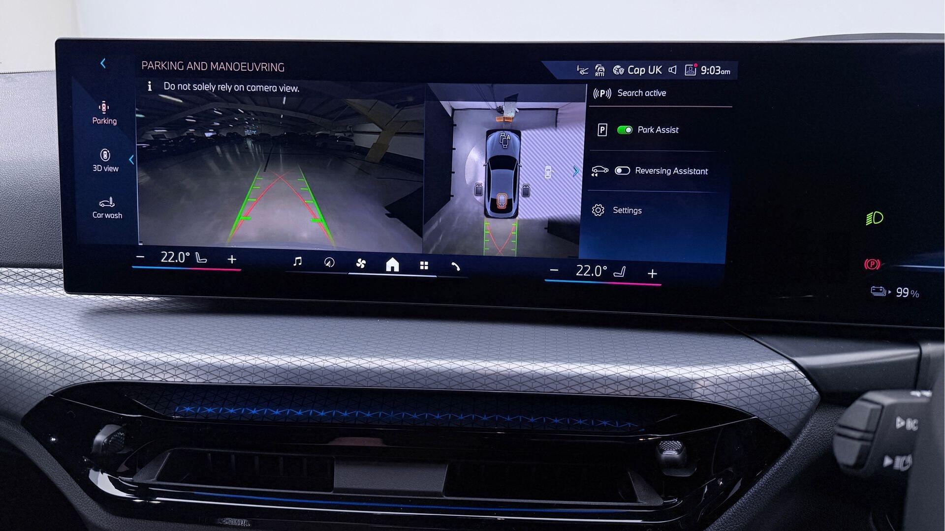 BMW i4 view 25