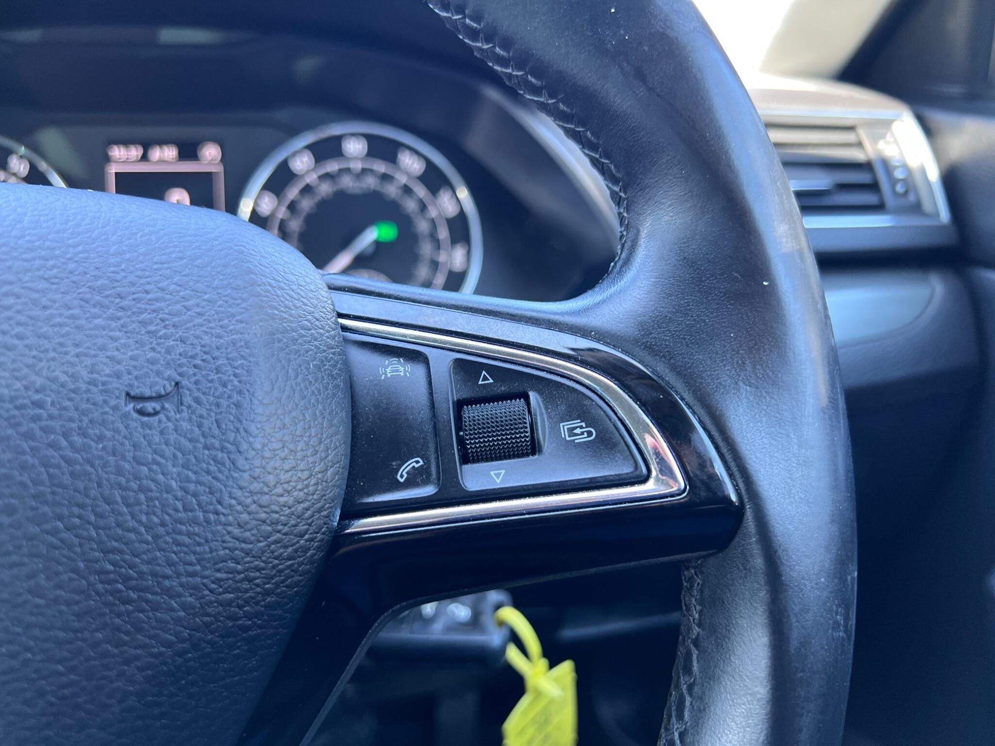Skoda Superb view 29