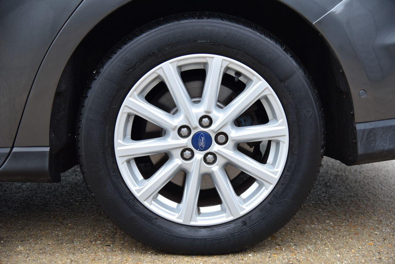 Ford Galaxy view 71
