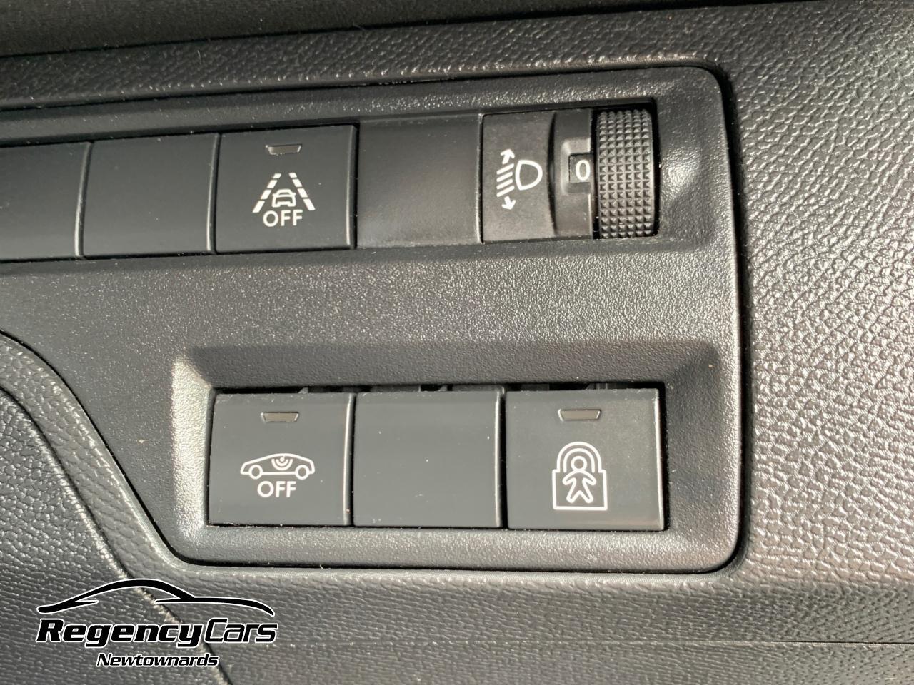 Peugeot 5008 view 18