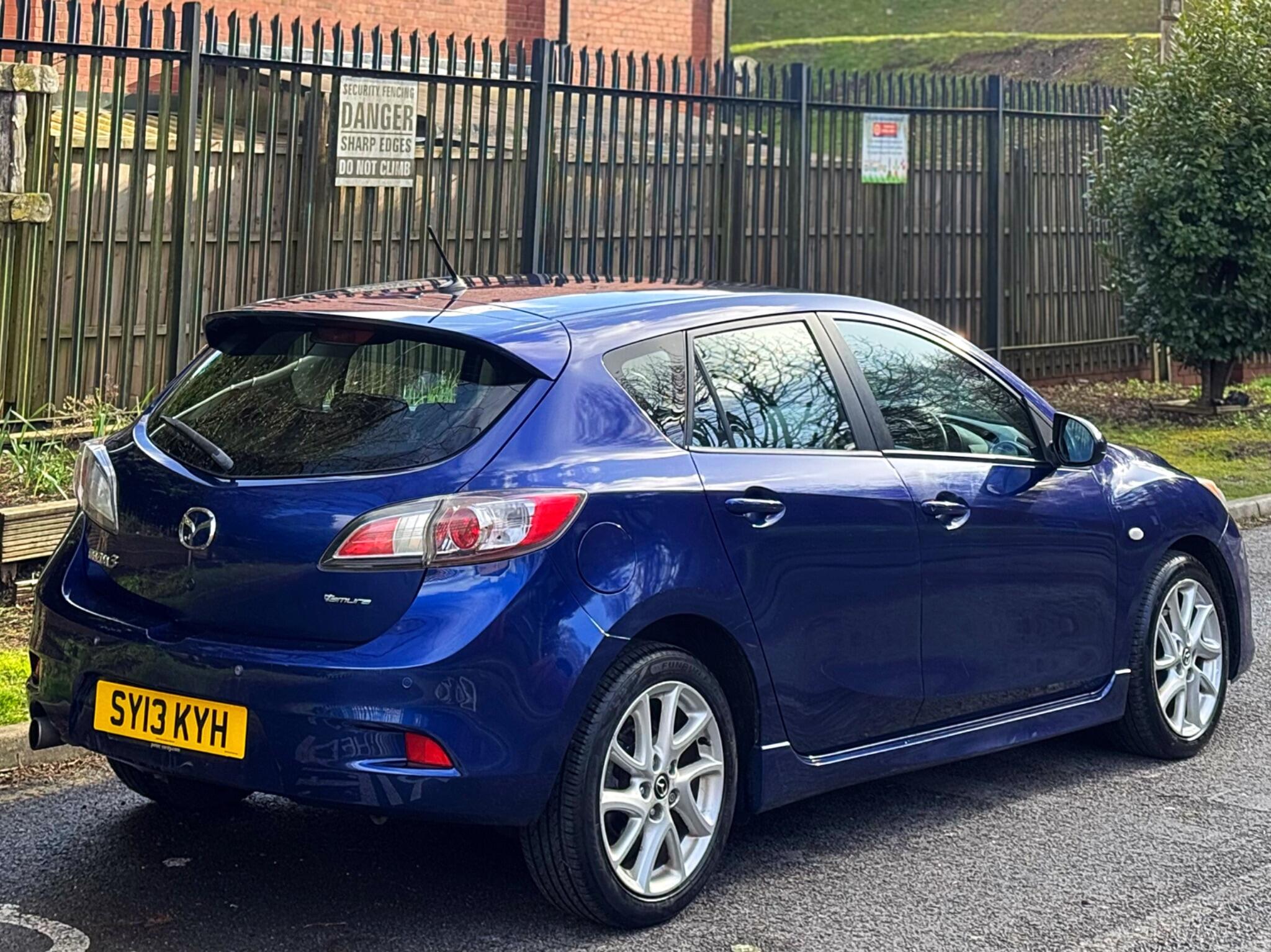 2013 Mazda Mazda3 1.6 Tamura Euro 5 5dr image 28