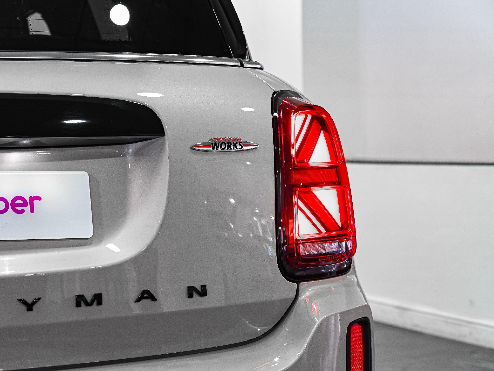 Mini Countryman view 25