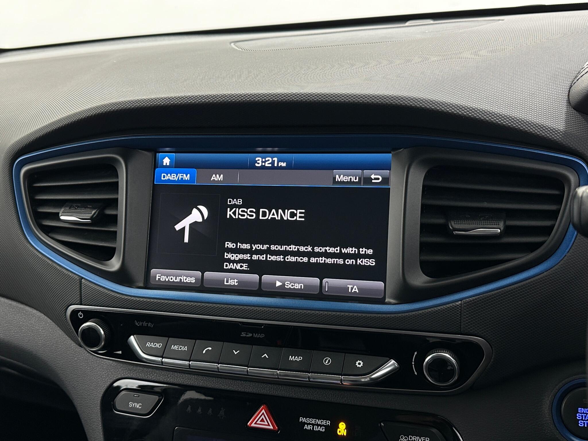 Hyundai IONIQ view 26