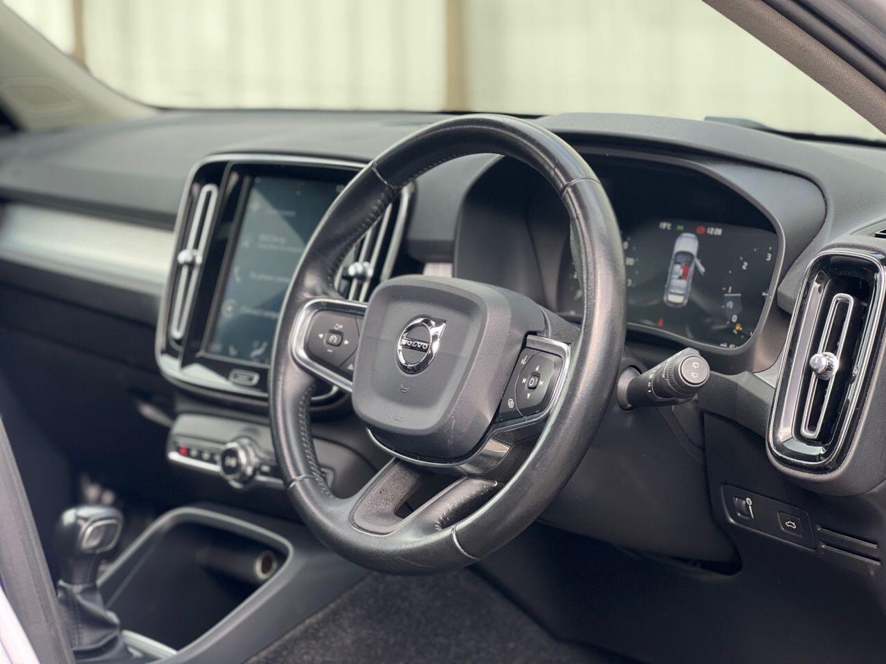 Volvo XC40 view 24