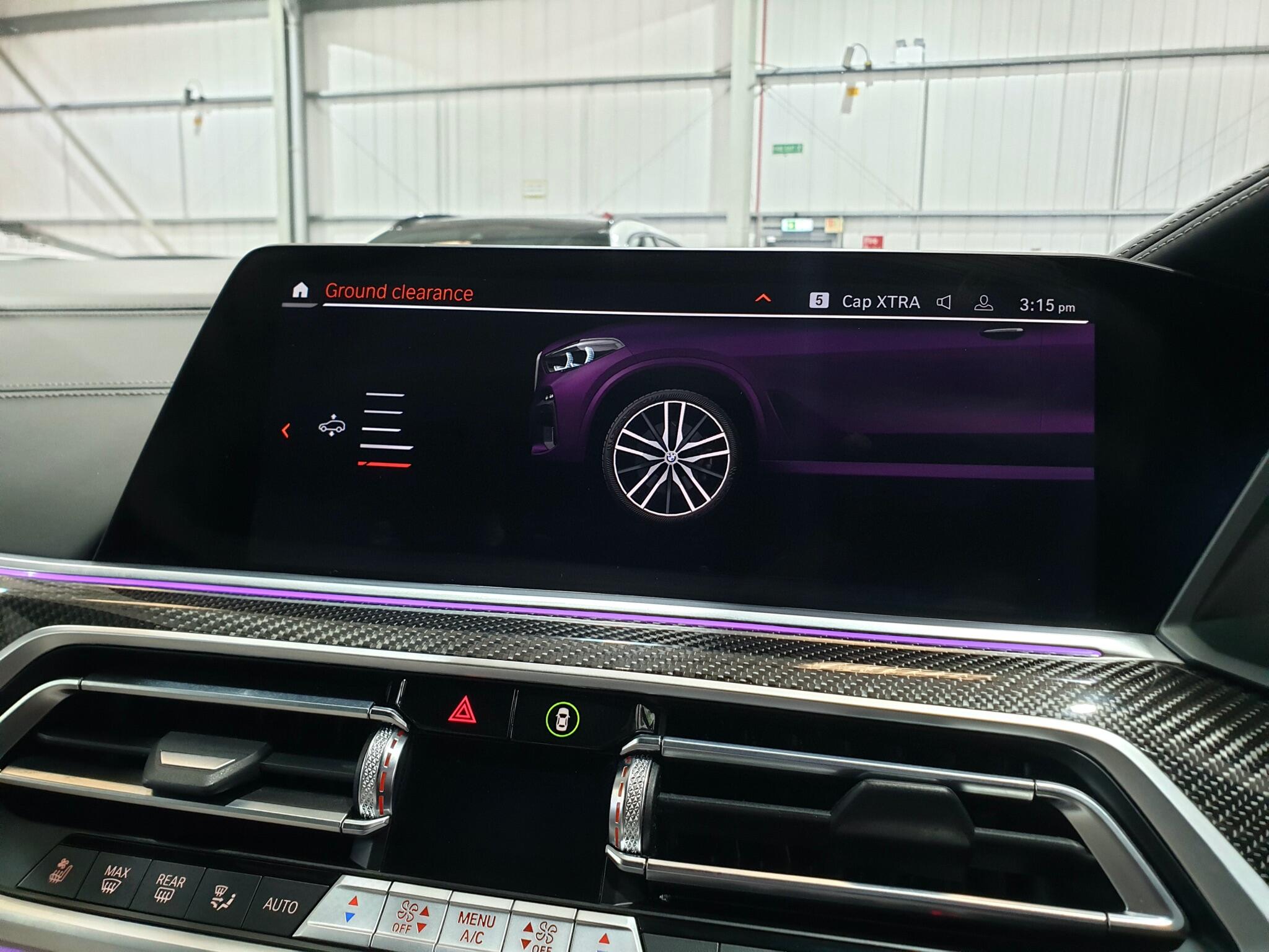 BMW X5 view 80