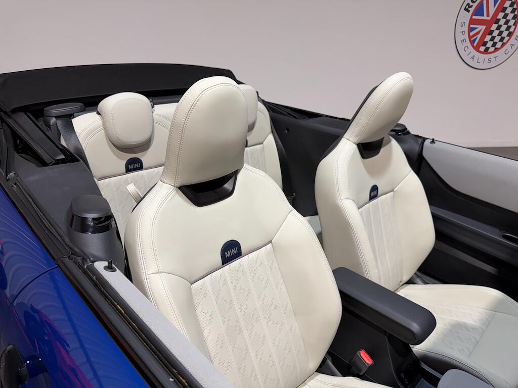 Mini Cooper Cooper view 7
