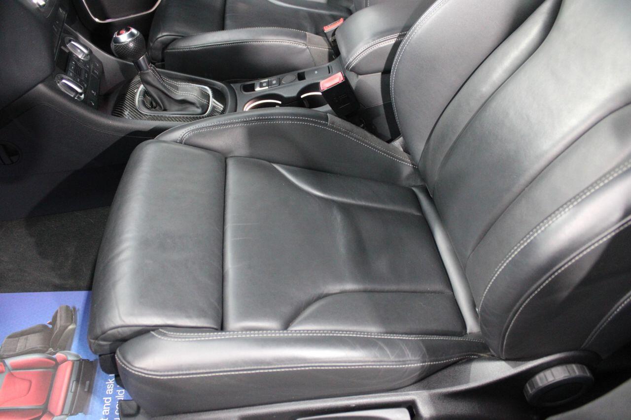 Audi RS Q3 view 15