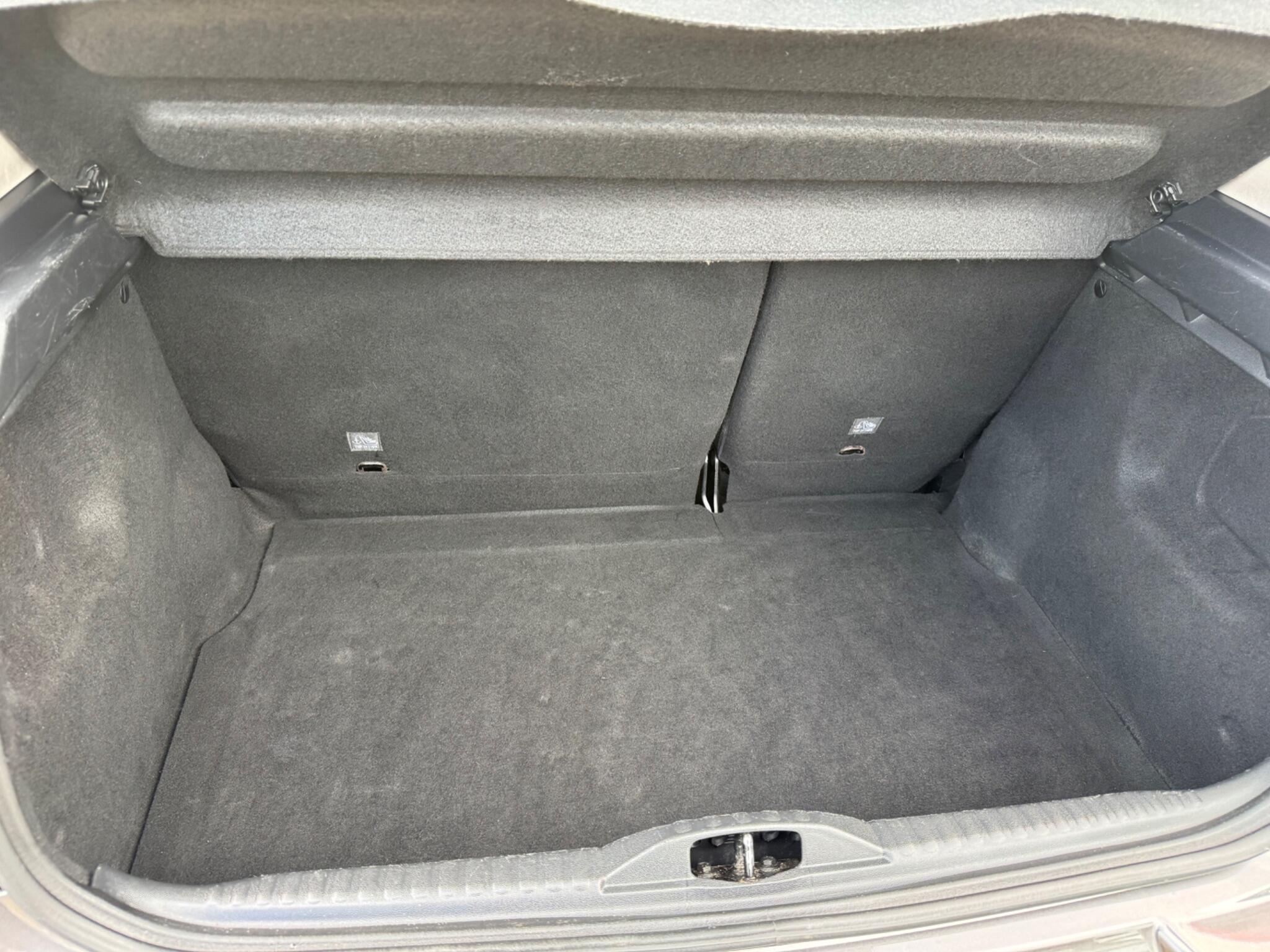 Citroen C3 view 21