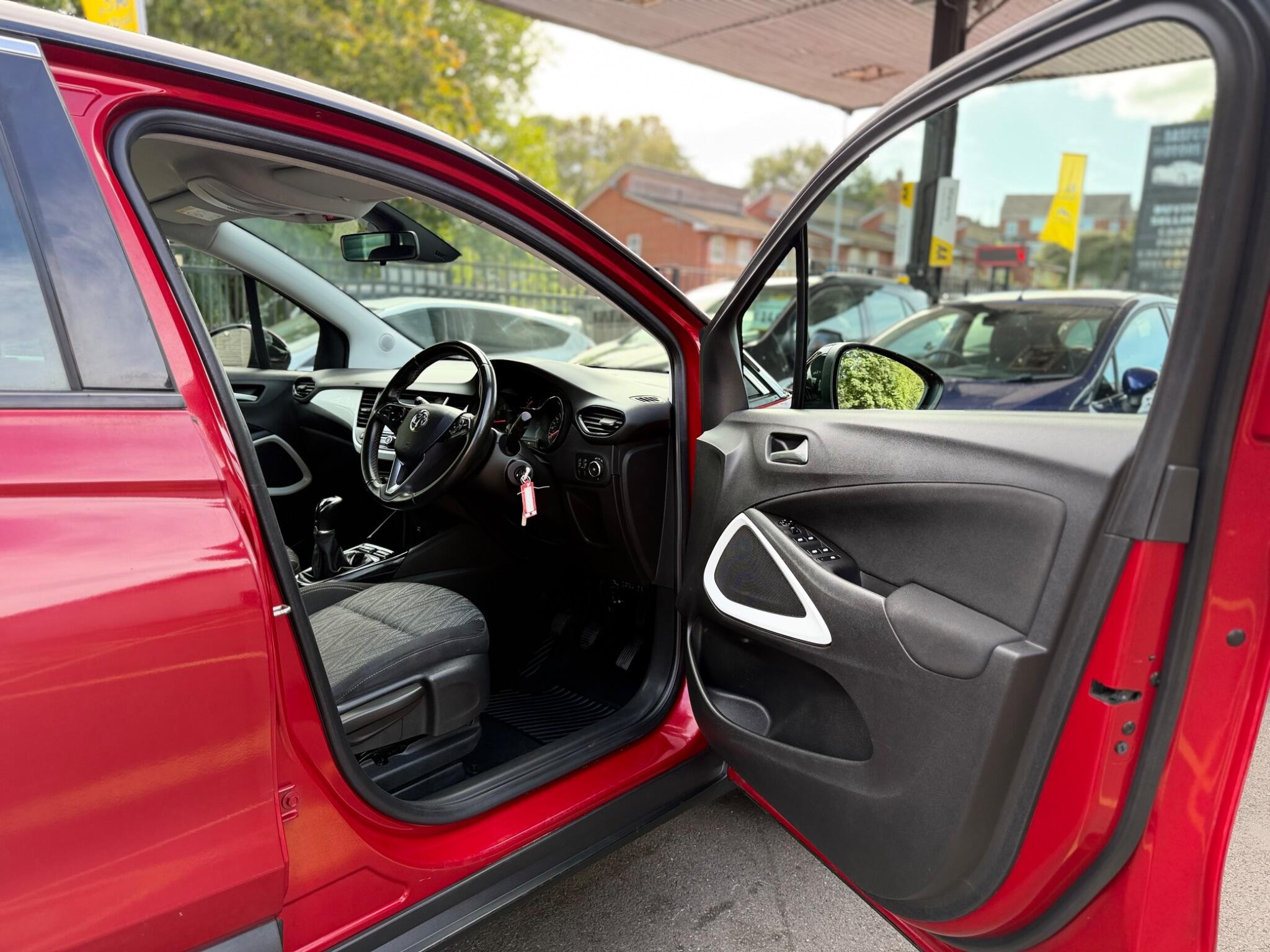 Vauxhall Crossland X view 16