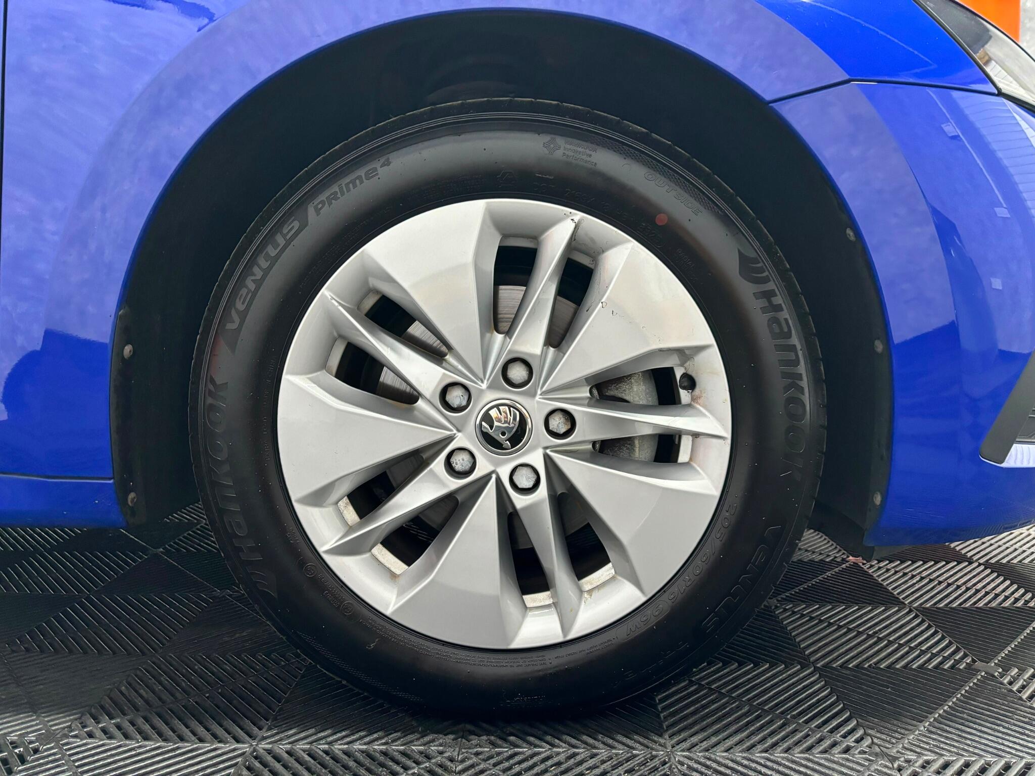 Skoda Octavia view 31
