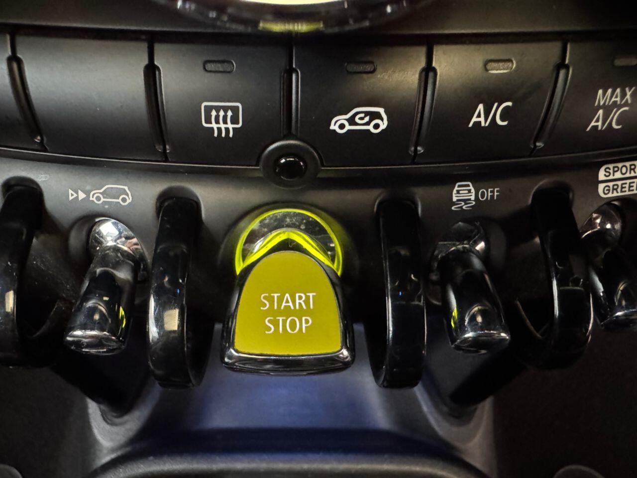 Mini Electric Hatch view 66