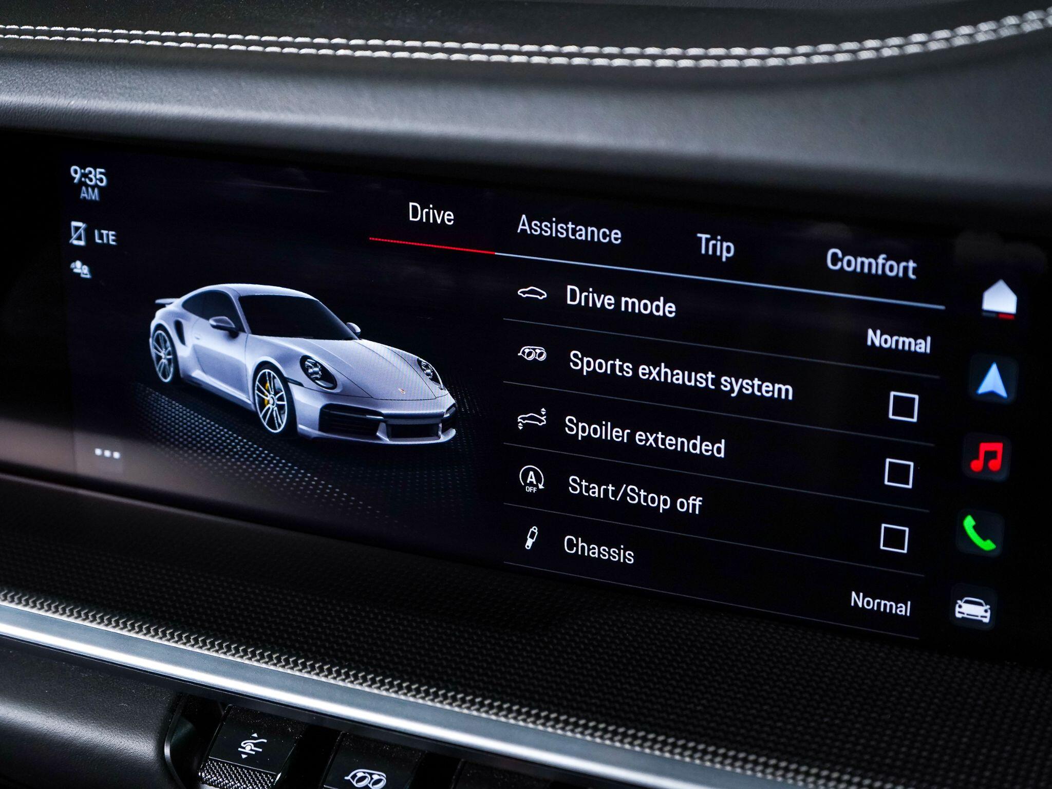 Porsche 911 view 54
