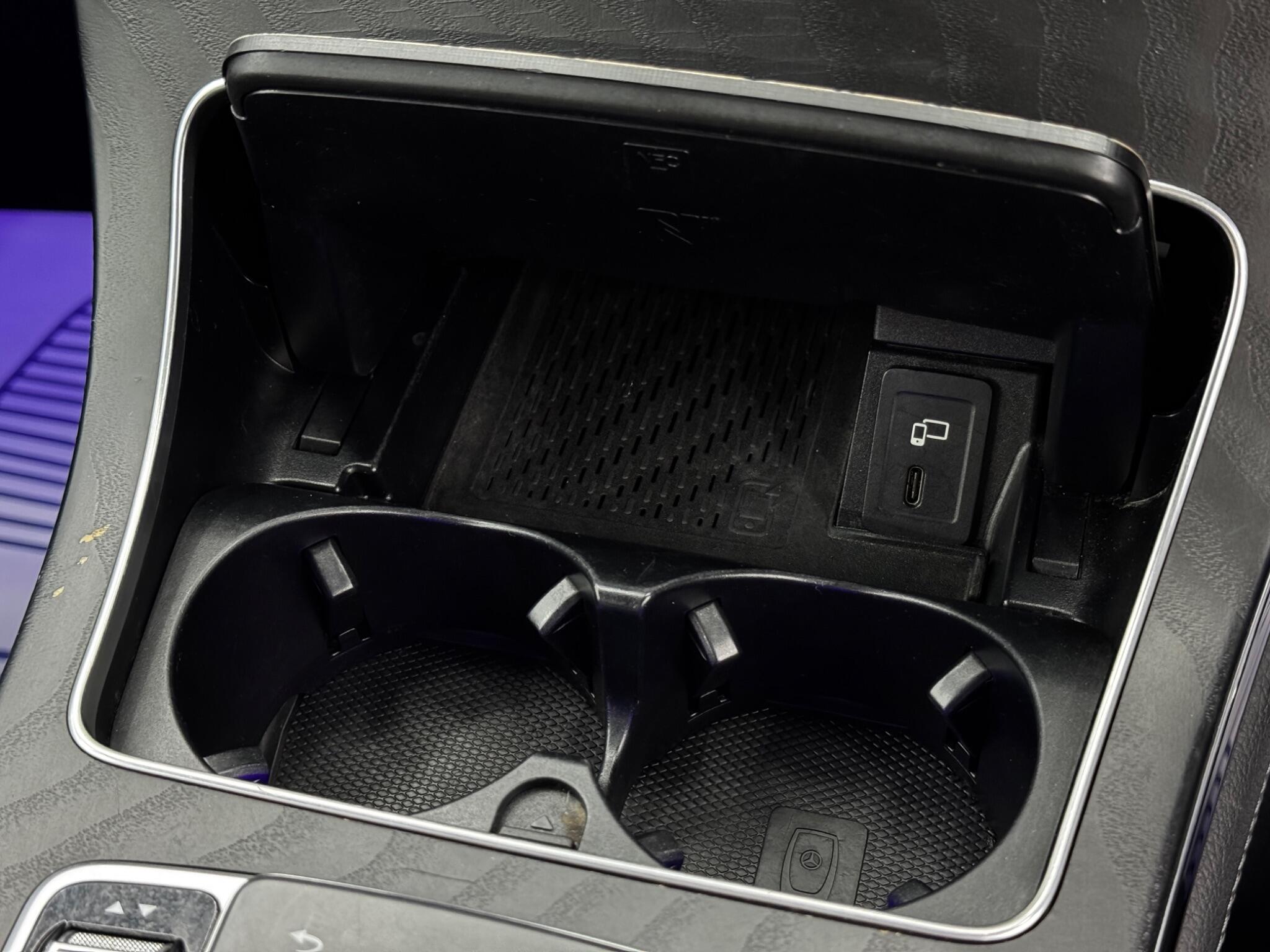 Mercedes-Benz GLC view 28