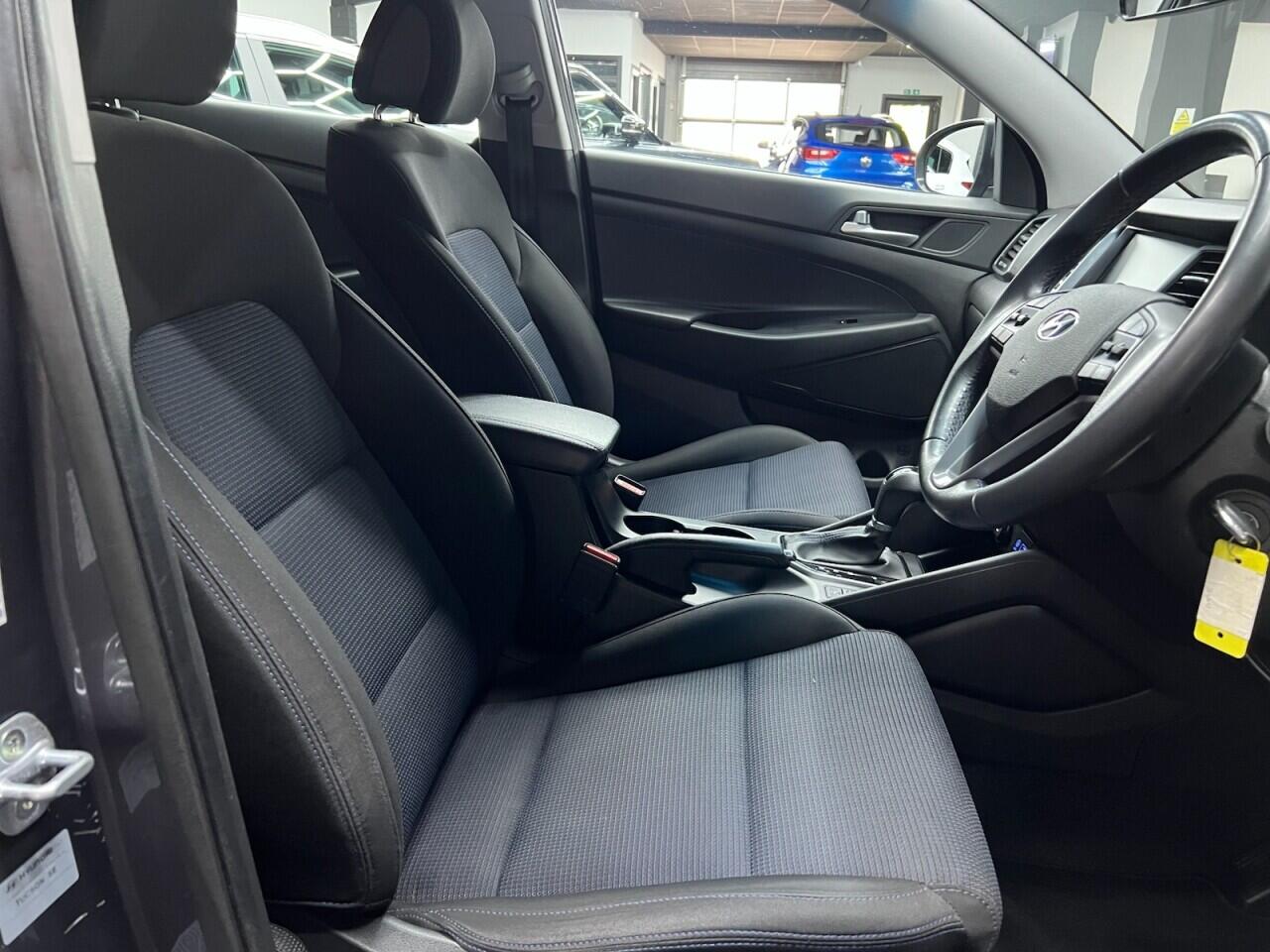 Hyundai Tucson view 33