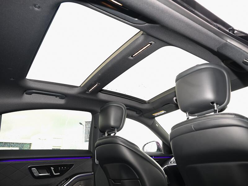 Mercedes-Benz S-Class view 14