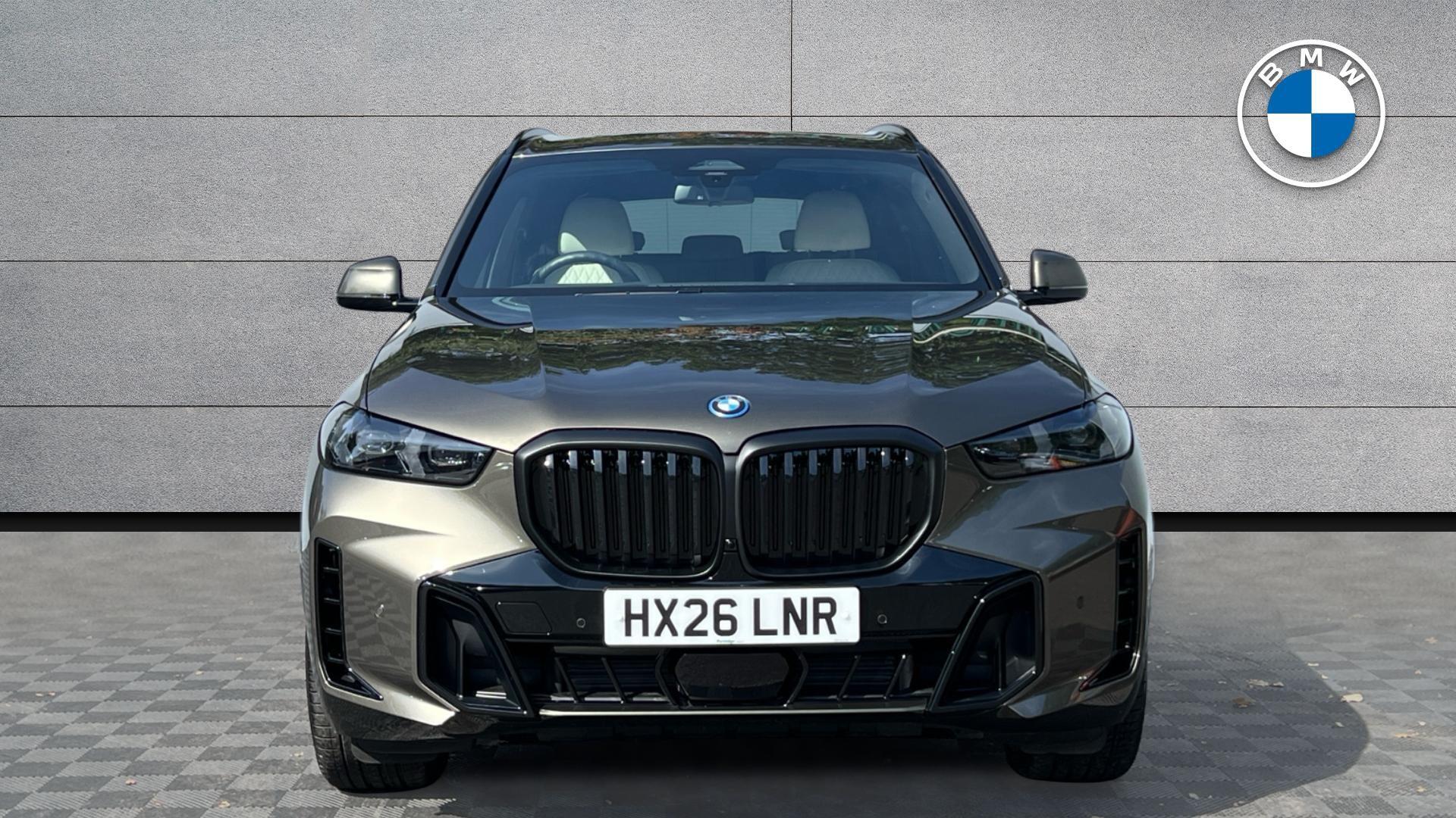 BMW X5 view 16